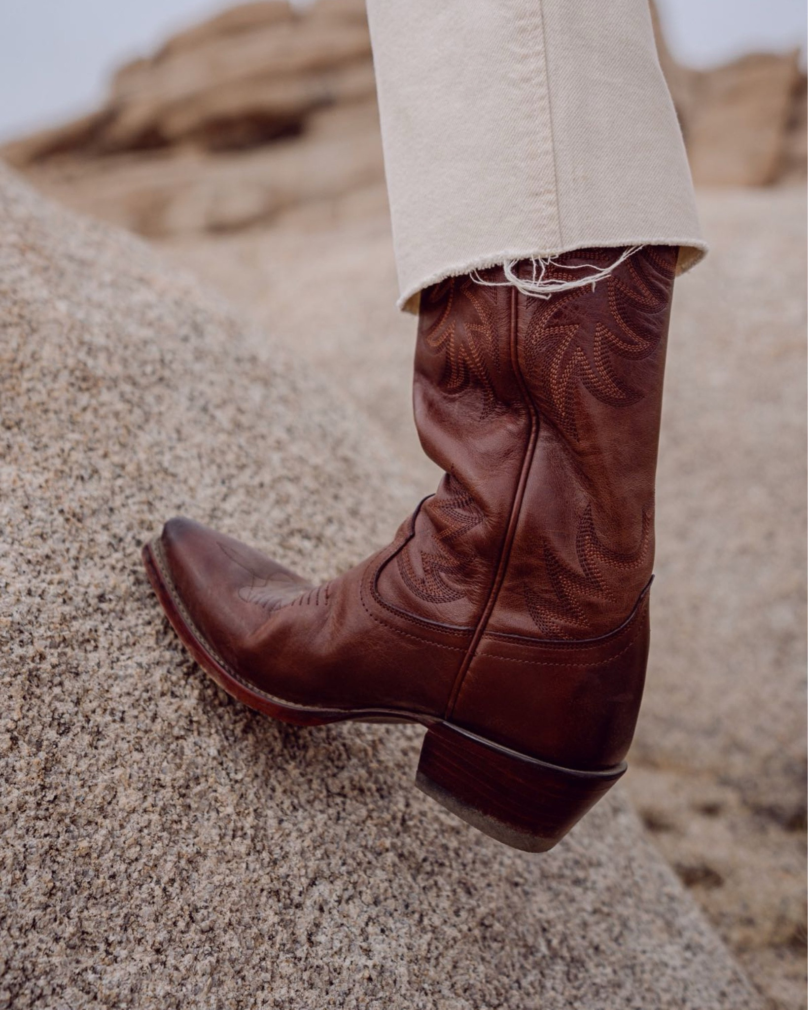 Country concert outfit -Cowgirl boots, cream denim, denim shirt, a tank and a good hat

Cowgirl, Tecovas, Annie boot, cowboy boots, classic western, easy concert outfit, festival outfit, Nashville outfit, western outfit, Montana, Wyoming, Jackson Hole, rodeo outfit, leather belt, cowgirl boots, classic country

#LTKfindsunder100 #LTKFestival #LTKstyletip

#LTKStyleTip #LTKShoeCrush #LTKFindsUnder100