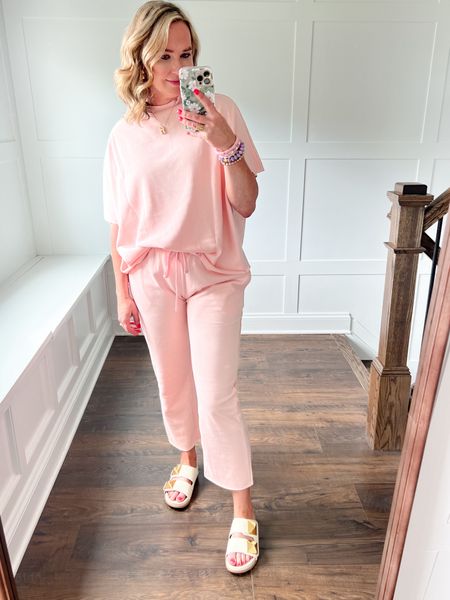 This Amazon set looks identical to the Frank & Eileen Malibu set which retails for $386! This set is under $50. Wearing size small for reference. Code KATI15 can be used for the sandals from Avara  

#LTKFindsUnder50 #LTKTravel #LTKOver40