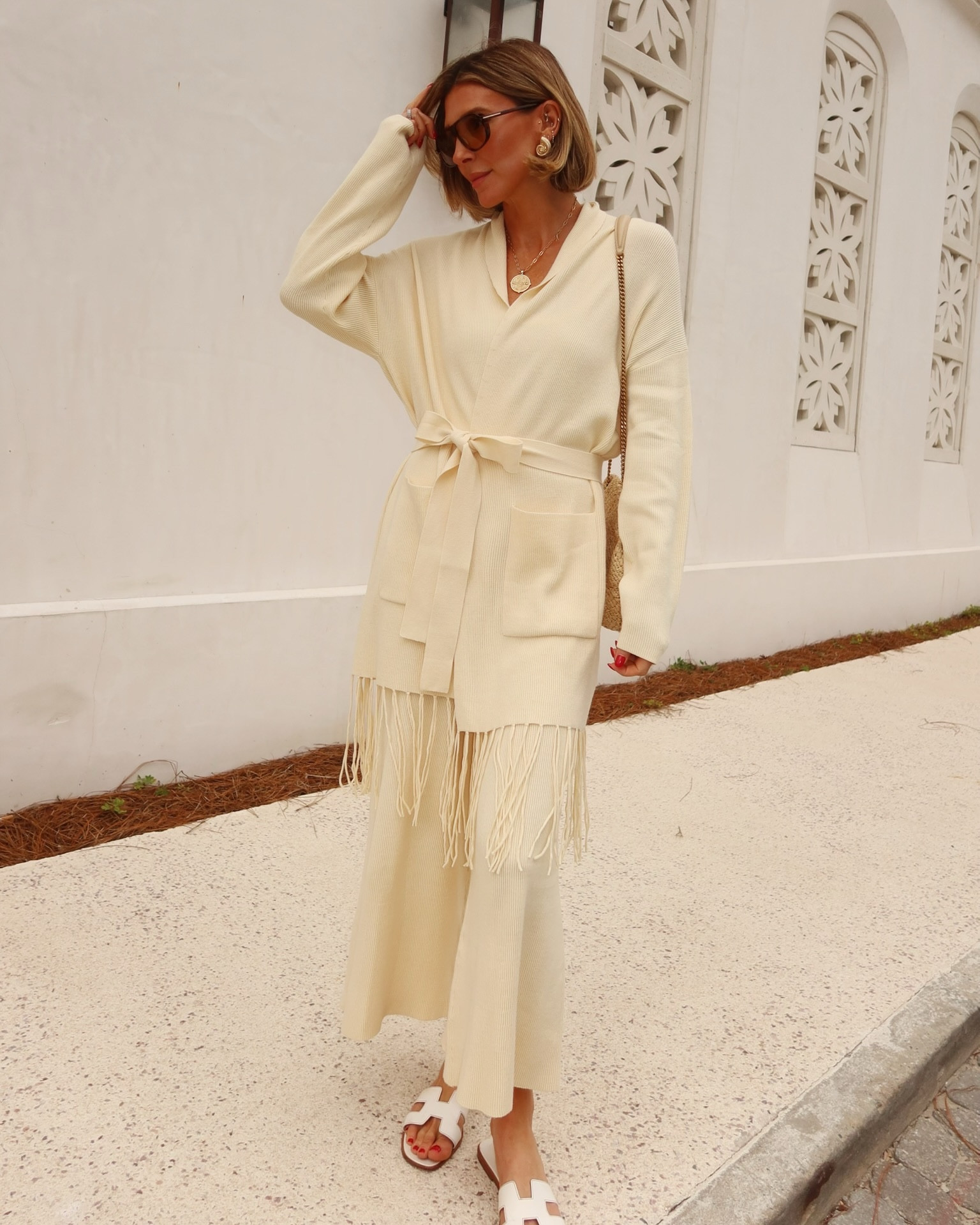 This knit features a clean silhouette with soft fringe detailing at the hem — adding movement without overpowering the look. Easy to dress up, effortless to wear casually.


#LTKootd #LTKSeasonal