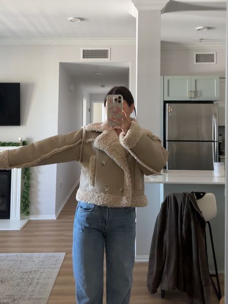 ootd in today’s tiktok:

jeans not linked but they’re the Farrah High Rise Wide Leg jeans from Aritzia

#LTKstyletip #LTKSeasonal