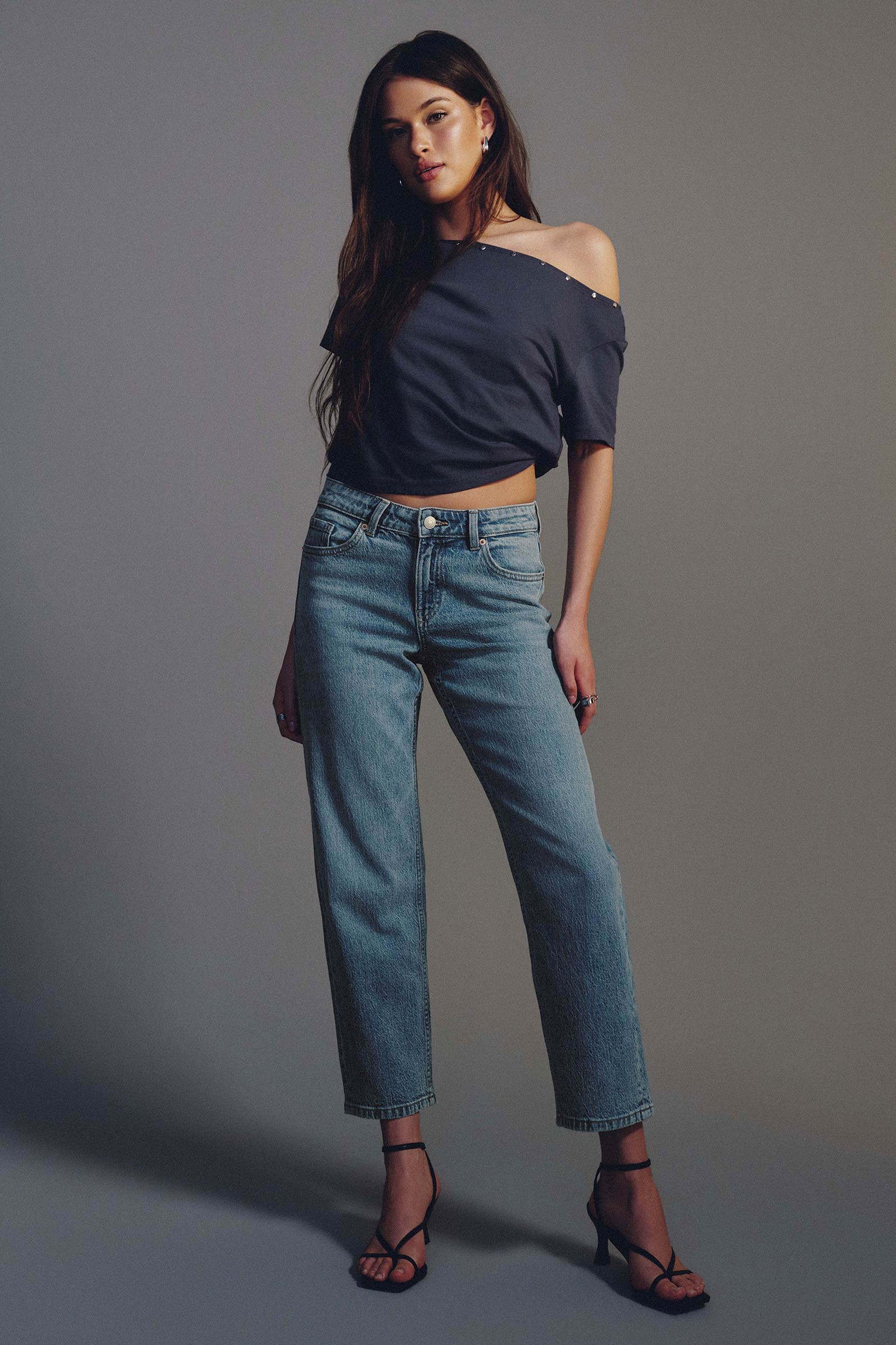 The Cropped Era Fit Ankle Straight Jean Medium Blue | Ardene Canada | Ardene US