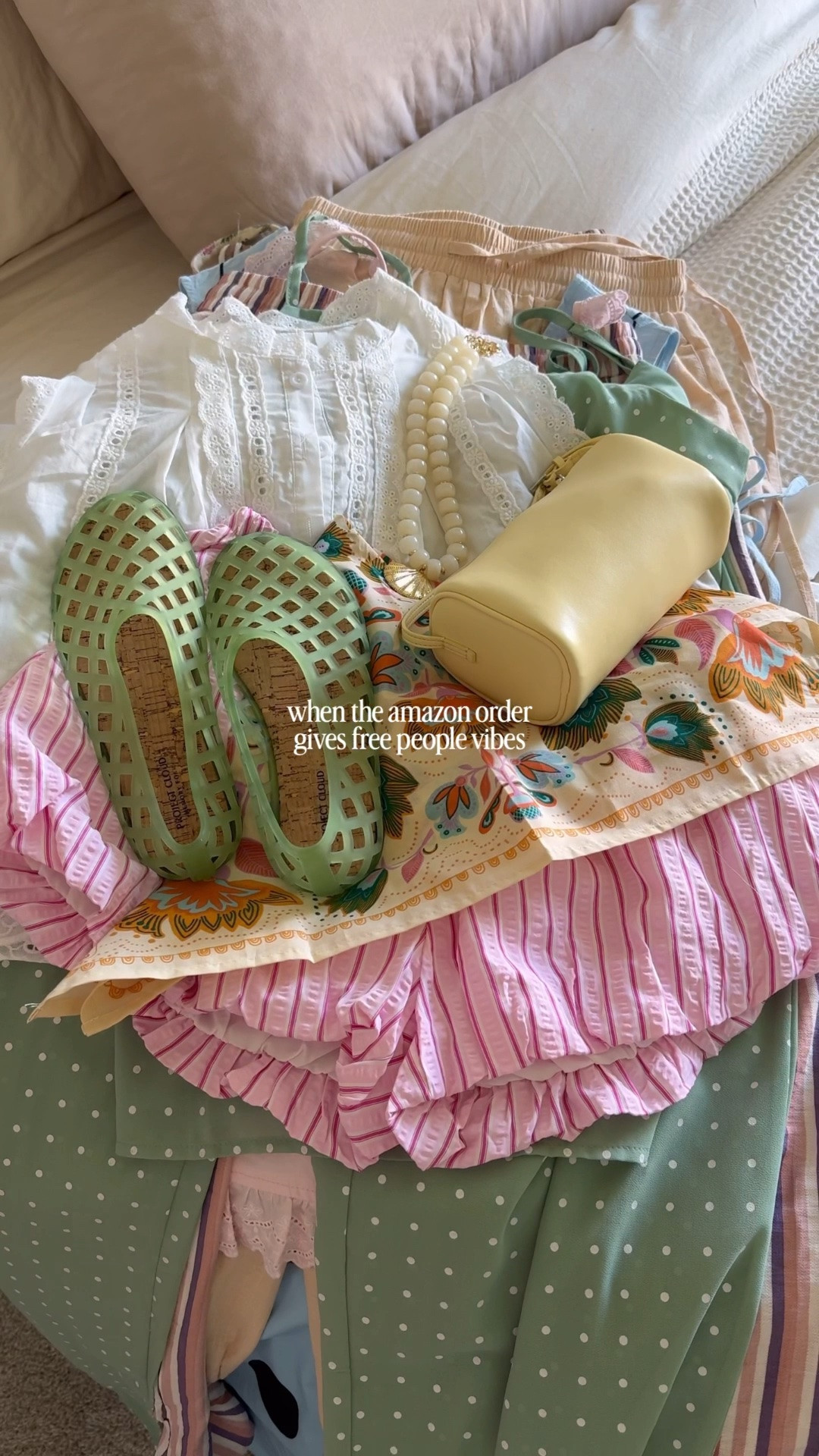 These Amazon finds are giving major look for less vibes👀

Amazon finds, Amazon fashion finds, look for less, summer style, Amazon fashion