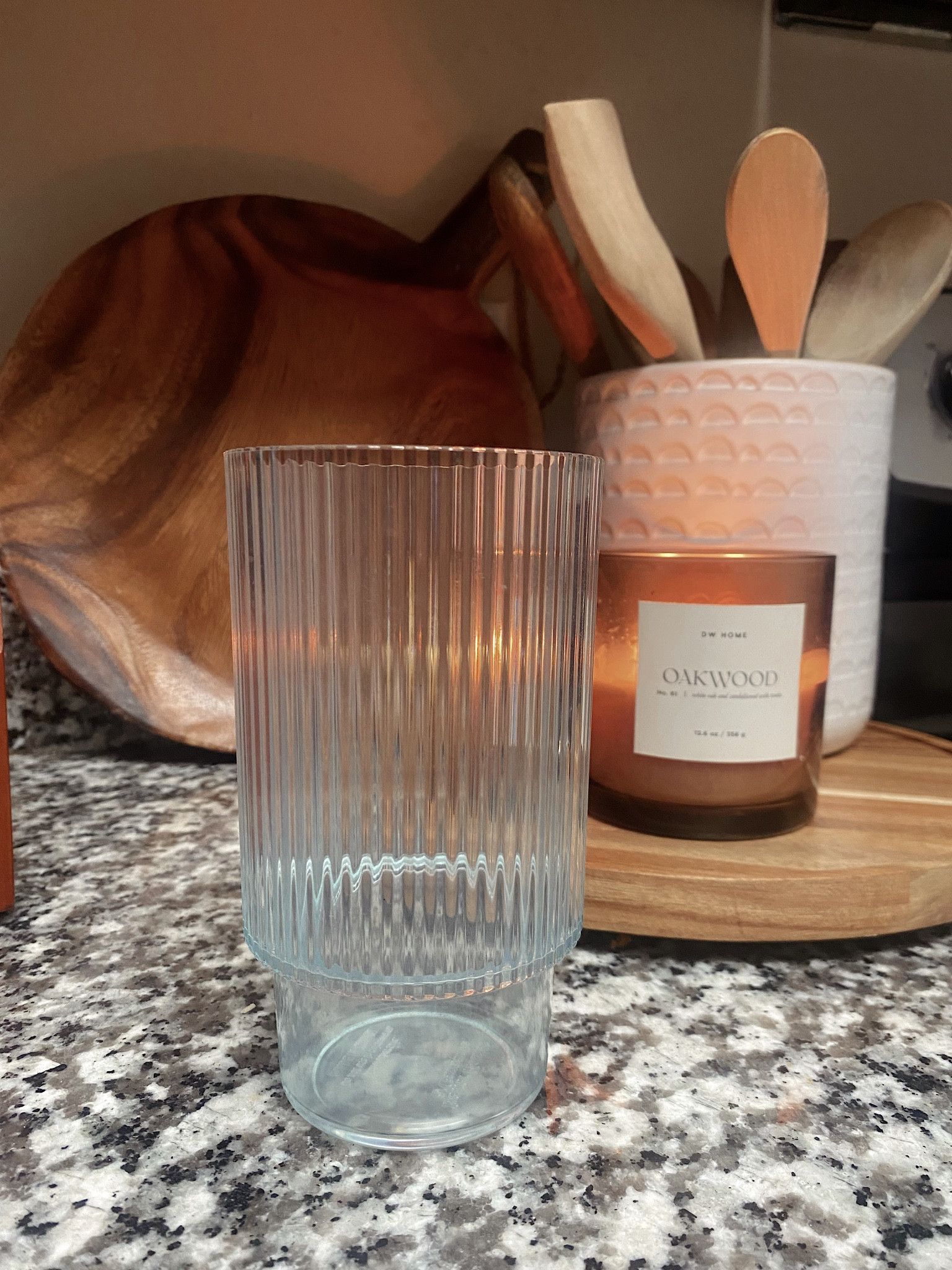 Walmart Glassware 🤎

#walmartglassware #walmart #walmartfinds #ltkfind #ltkkitchen #kitchenfinds #kitchen #neutralgirl