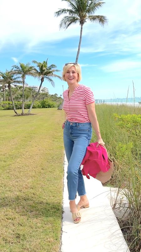 Feeling summery in Florida in these cute fray hem straight leg jeans from @talbotsofficial and my cute snap front Calvin Klein striped tee! 

#LTKsalealert #LTKVideo #LTKover40