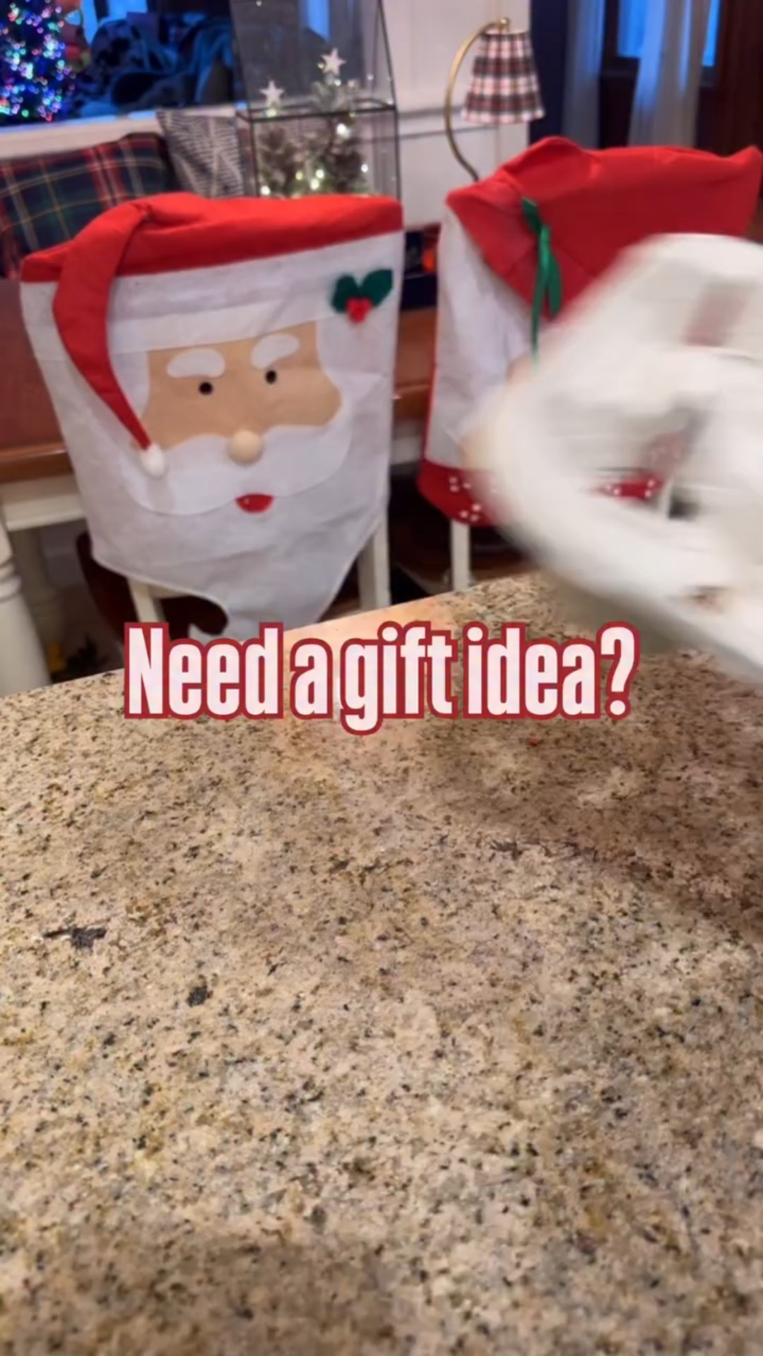 For the friend who has everything, for the friend that’s hard to buy for, for teachers, coworkers, etc. 🎁🎁 A cute and affordable gift idea with endless variations!

Comment GIFT for more ideas to fill the tray!