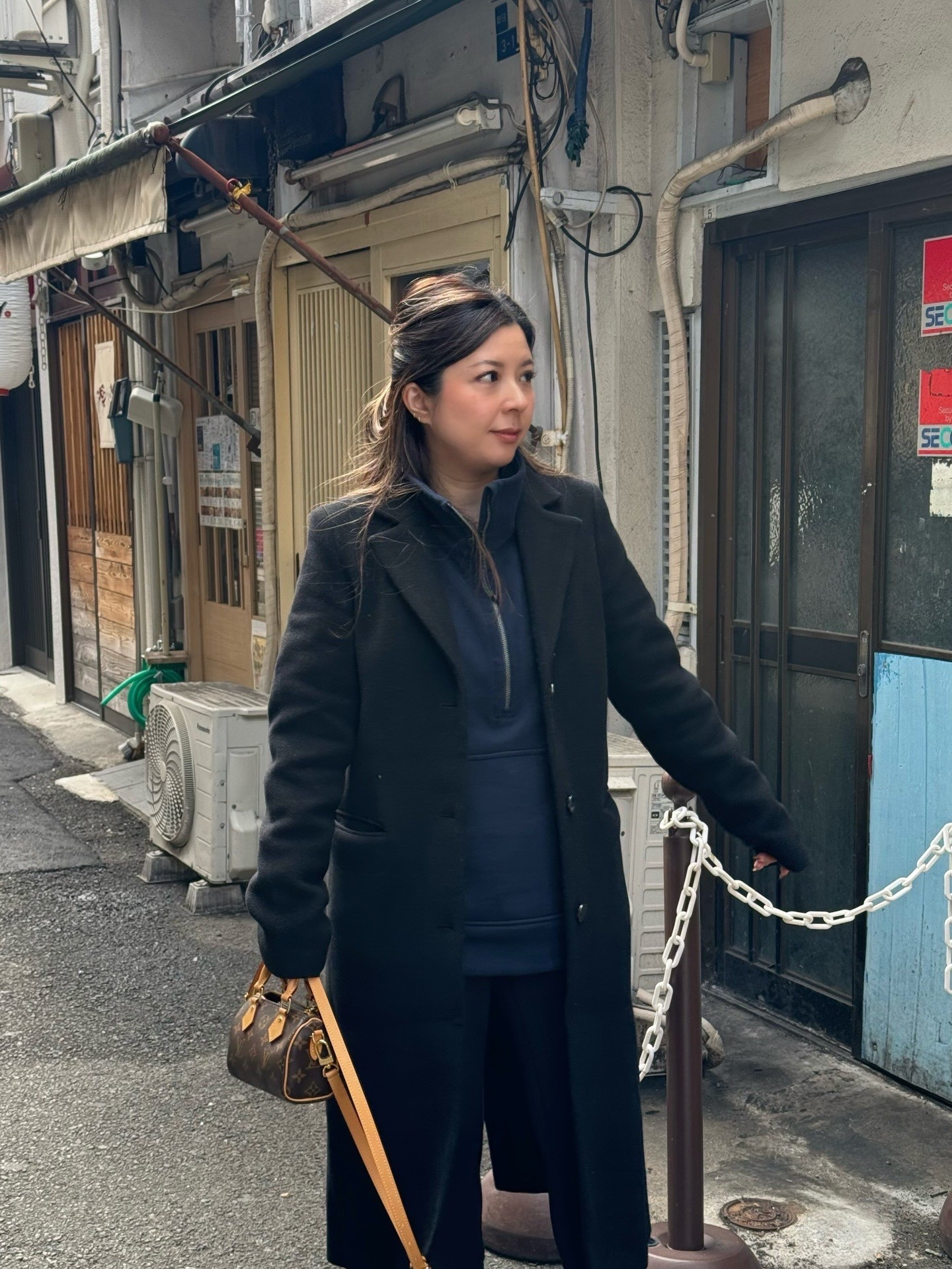 the easiest layering zip up and keeps you so warm.  

 

#LTKpetite #LTKwinter #LTKtravel
