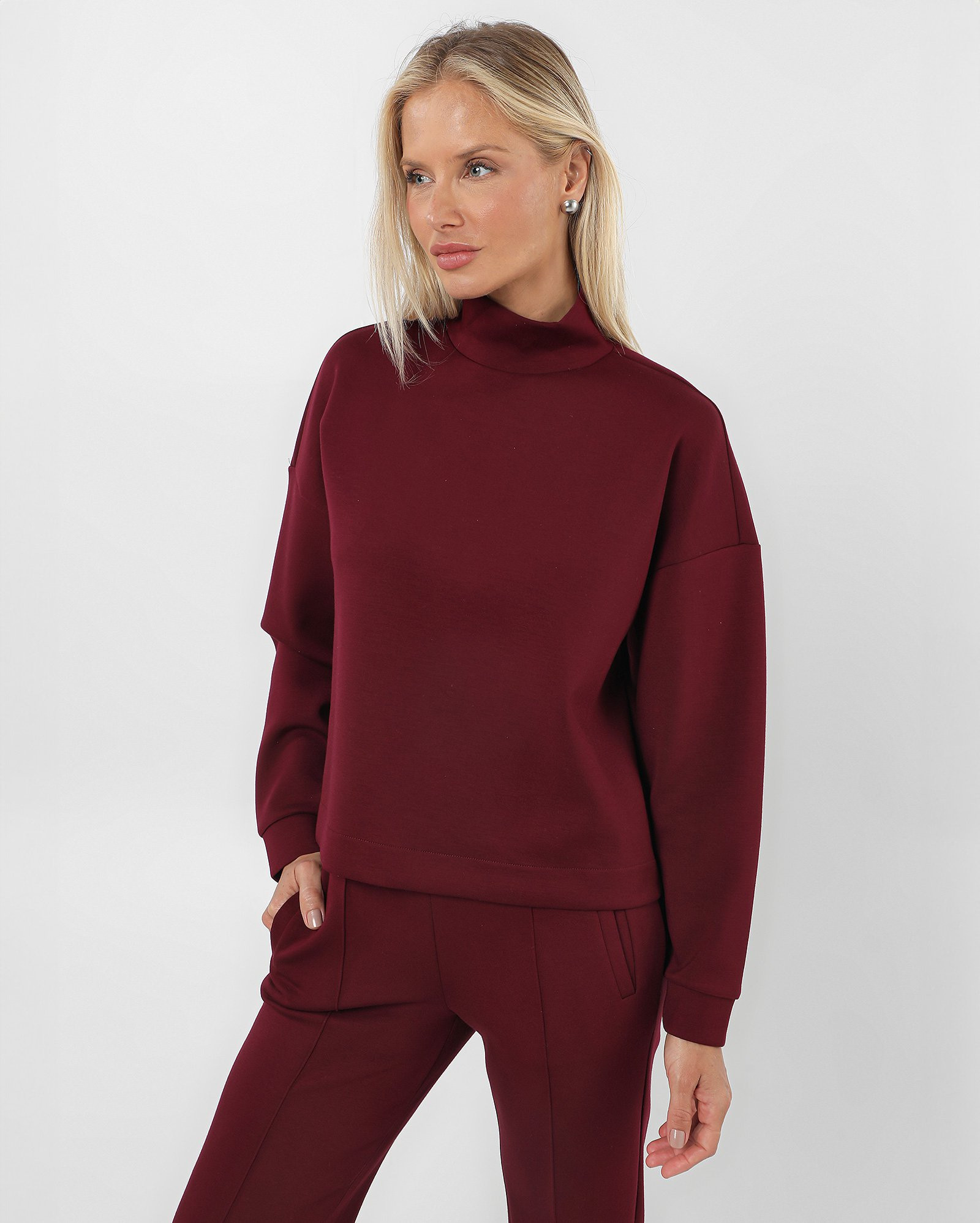 Blusa feminina manga longa gola alta vermelha | AK by Riachuelo | Riachuelo (BR)