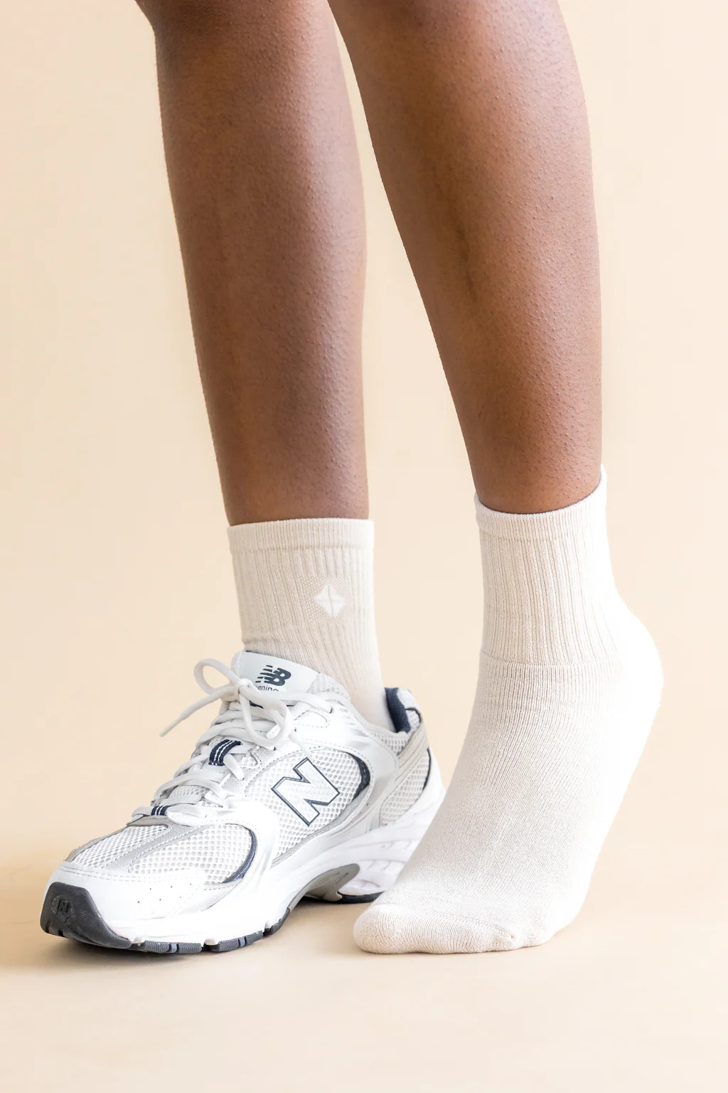 Adult Crew Socks in Oat | Kyte Baby