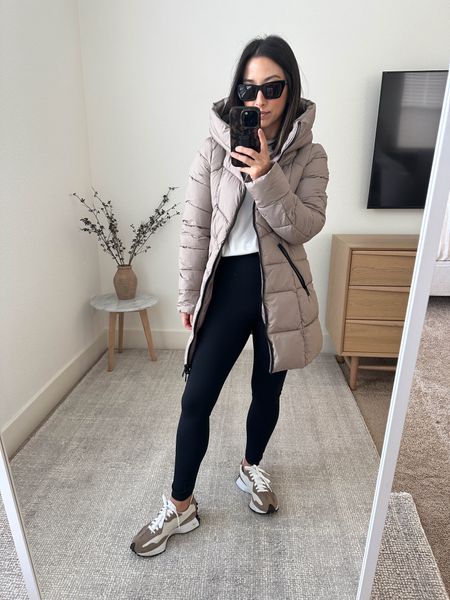 Bernardo water-resistant puffer jacket. Color is frappe. Wish it was more beige than taupe. But love this fit. These are great for petites. I’m in a small for more room to wear with sweatshirts. 

Bernardo coat small
Everlane tee medium
Amazon leggings xs
New balance 327 4 men’s
YSL sunglasses  

#LTKshoecrush