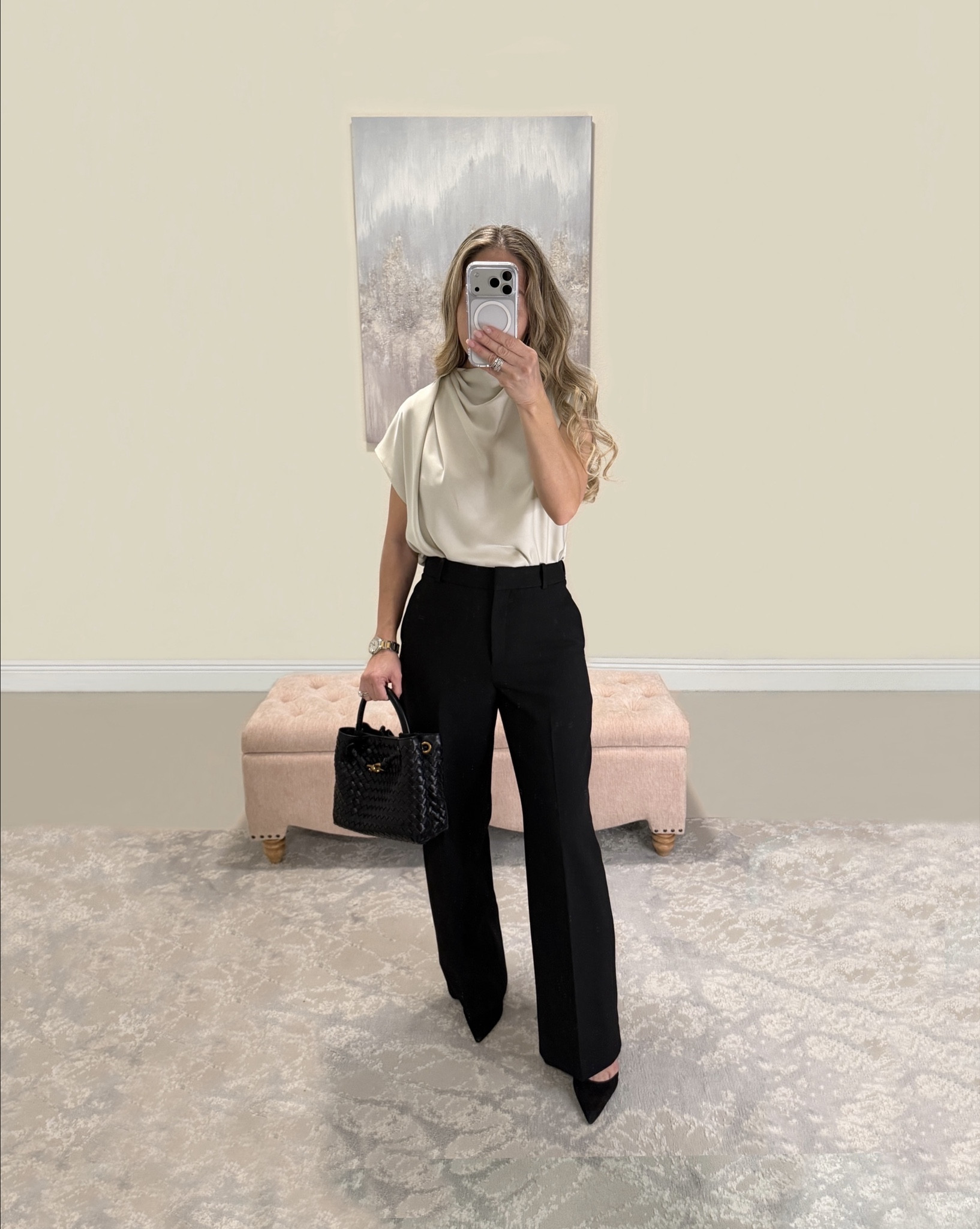 Workwear. Workwear style. Corporate Fashion. 9 to 5 style. Office-wear. Aritzia trousers. Aritzia blouse 💫

#LTKgrwm #LTKOver40 #LTKWorkwear