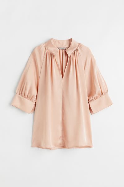 Stand-up collar blouse | H&M (UK, MY, IN, SG, PH, TW, HK)