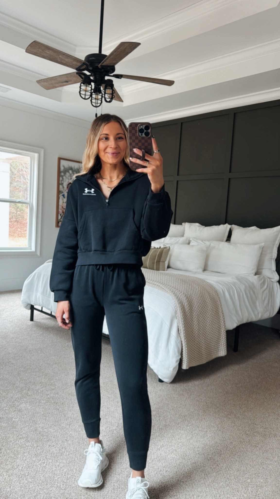 Today’s ootd 🖤

#LTKU #LTKSeasonal #LTKActive