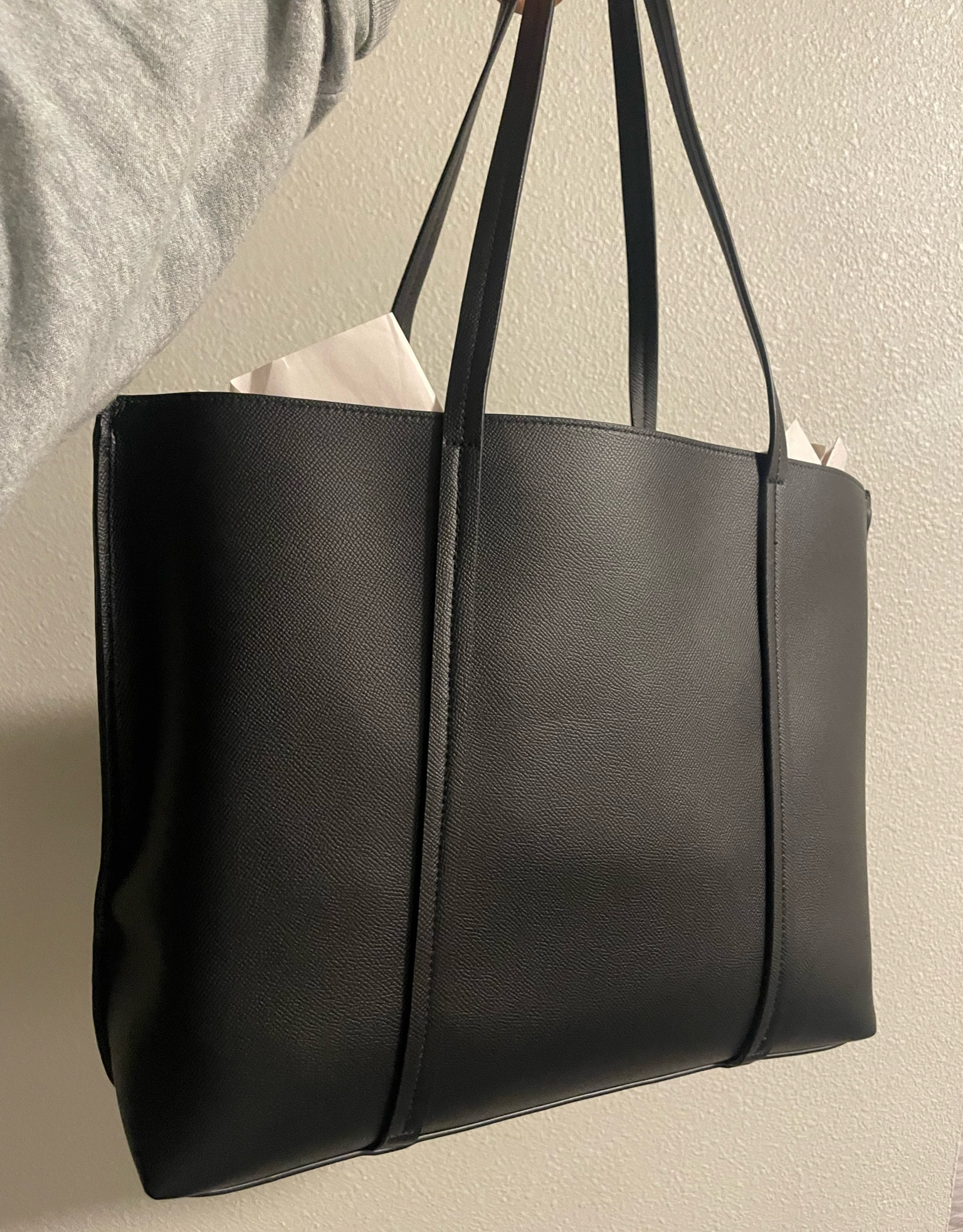 I love a good work tote! I initially wasn’t looking for this one, but I was pleasantly surprised. Also really hard to beat $35 🫣 #totebag #targetfashion #targetstyle #target

#LTKBacktoSchool #LTKItBag #LTKFindsUnder100