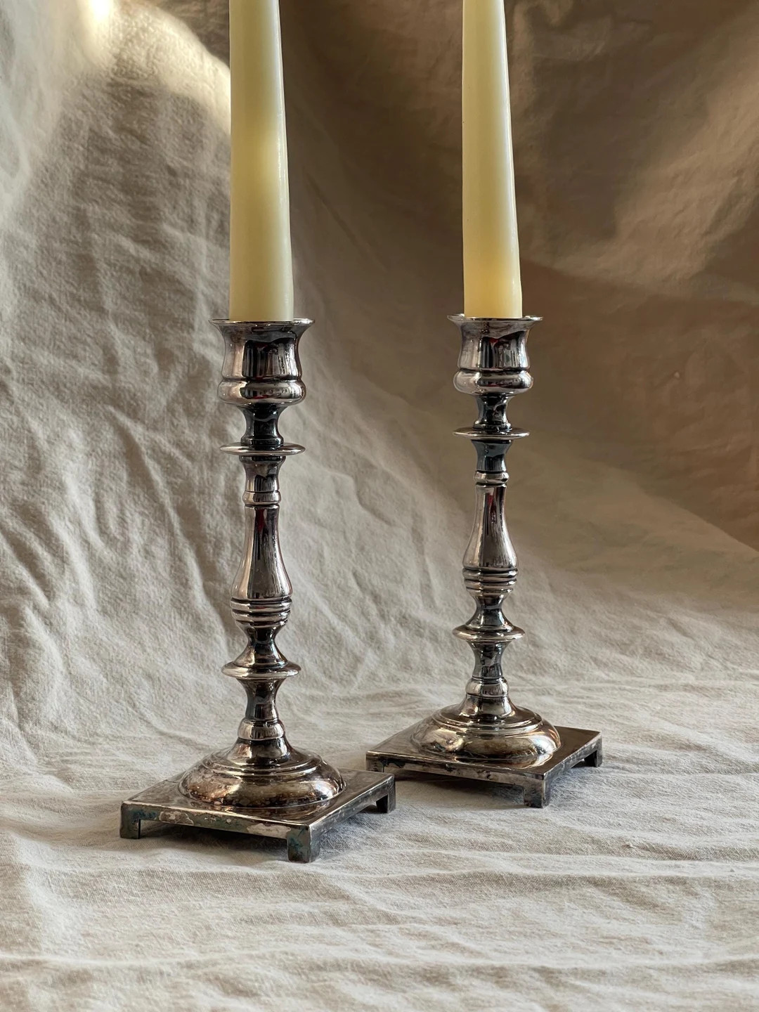 Vintage English Silver Plate Candlesticks - Etsy | Etsy (US)