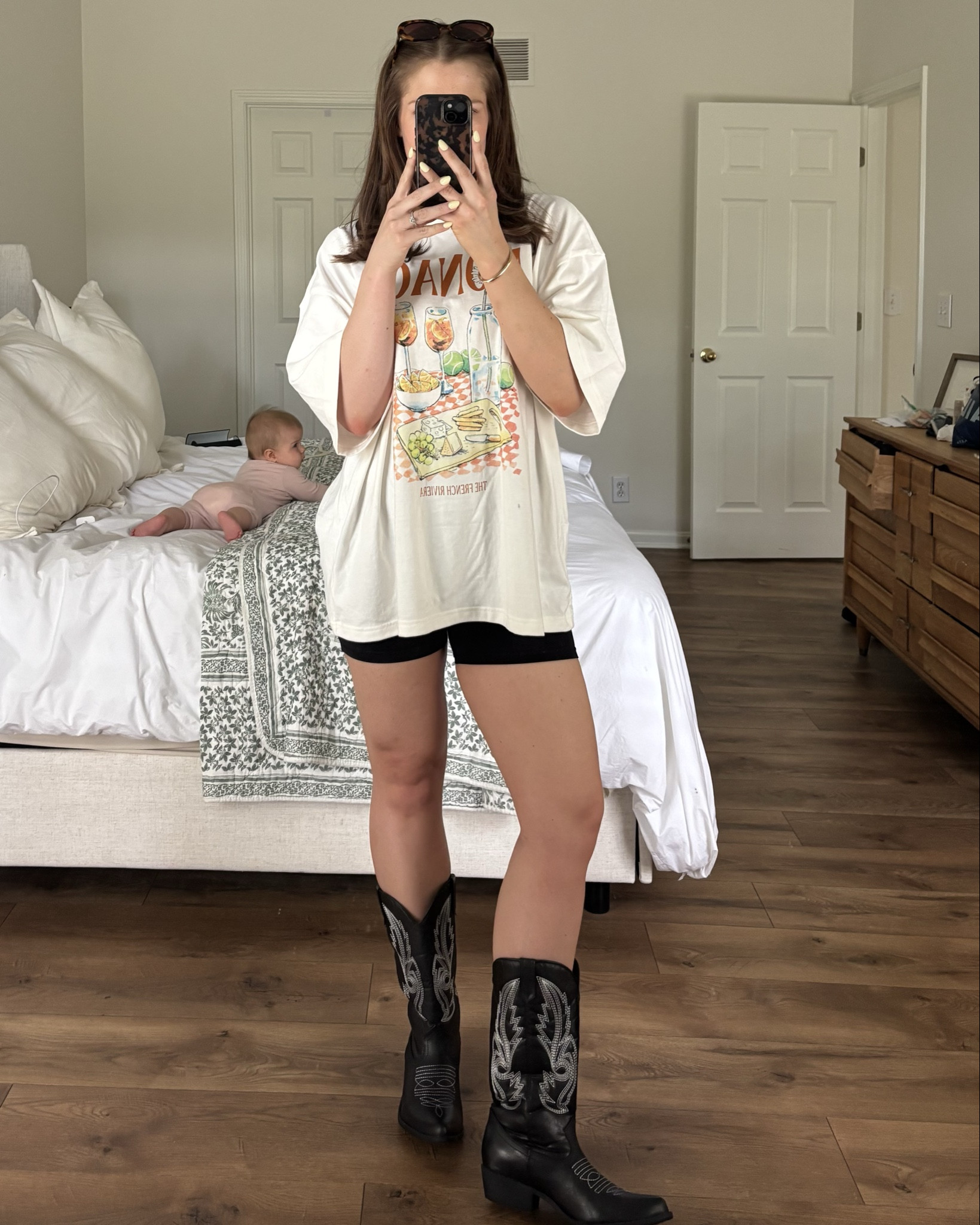 Saturday fit check feat. Rue girl 
💐☀️🌸💫