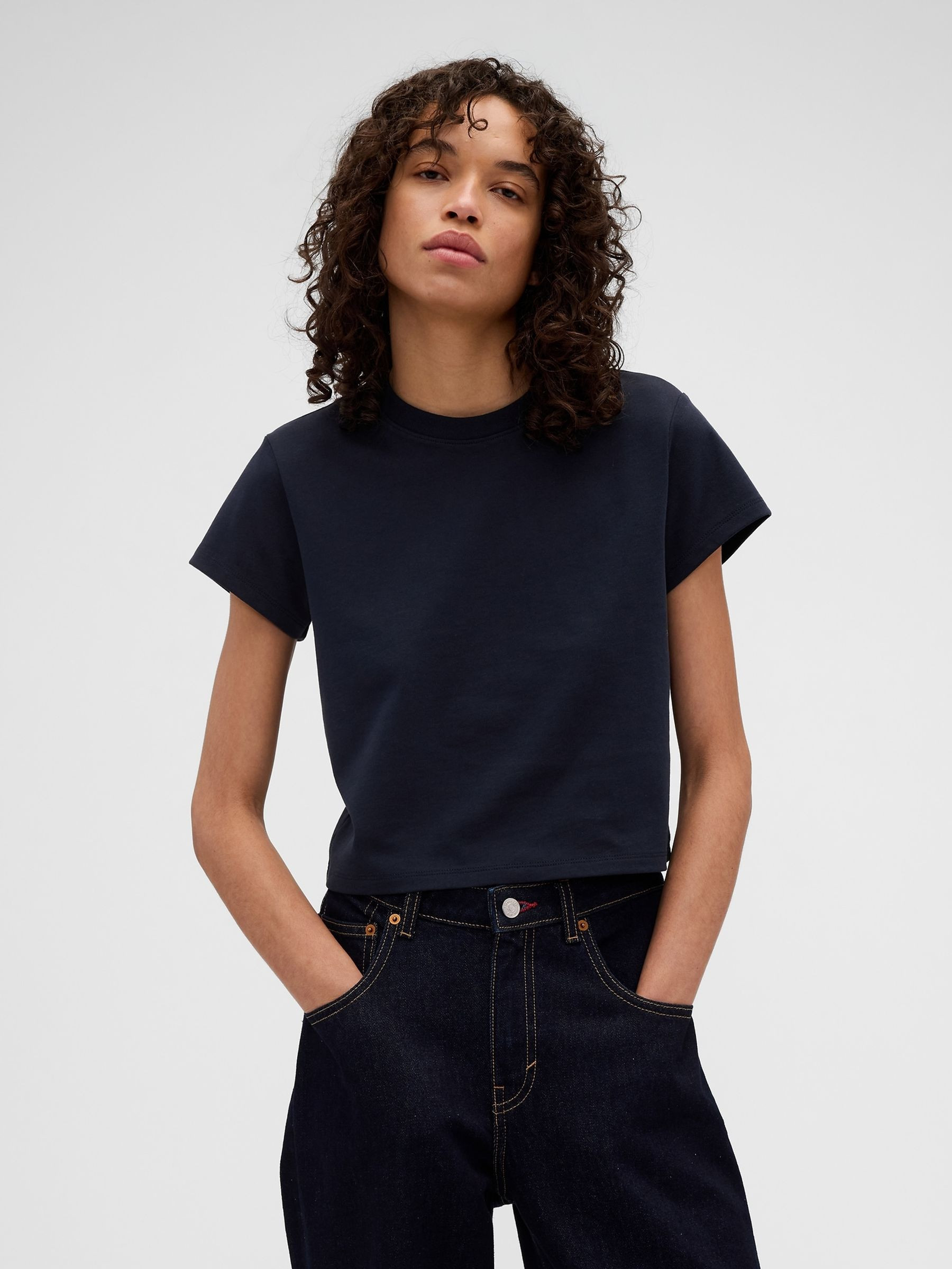 Gap x Victoria Beckham Navy Logo Crop T-Shirt | Gap | GAP UK