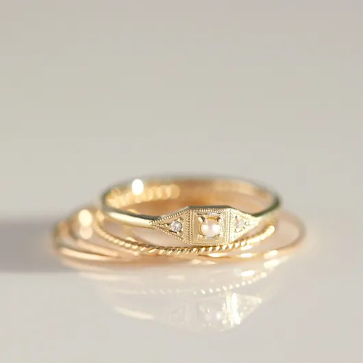 Baby Deco Ring, Pearl | Catbird