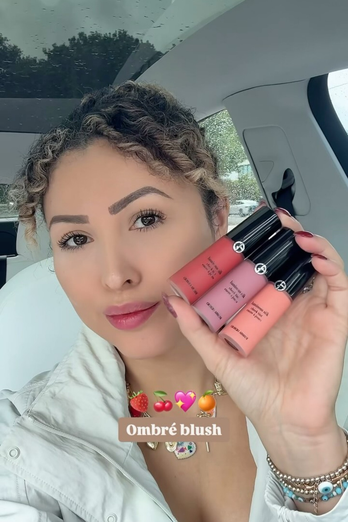 First time trying red blush! It caught me off guard! 😱 
❤️Used @armanibeauty luminous silk blushes!

#ombréblush #beauty #blush #makeuplover #miamiblogger #miamibeauty #miamicontentcreator