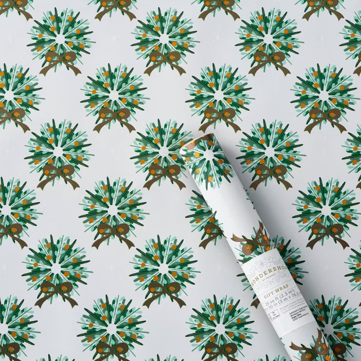 25 sq ft Wreath Gift Wrap - Wondershop™ | Target