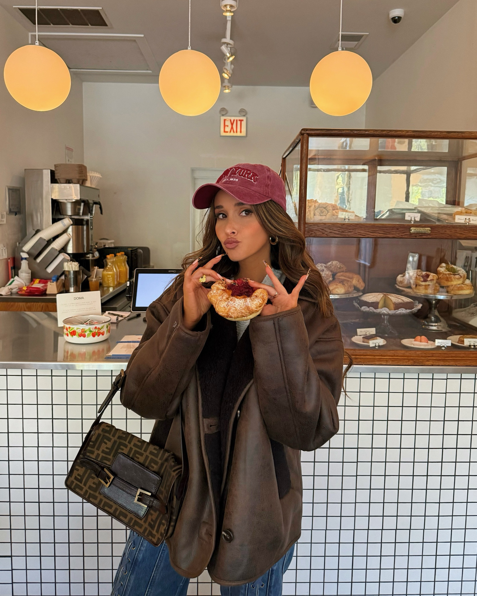 this jacket for f/w >>>

#LTKSeasonal #LTKStyleTip #LTKFindsUnder100