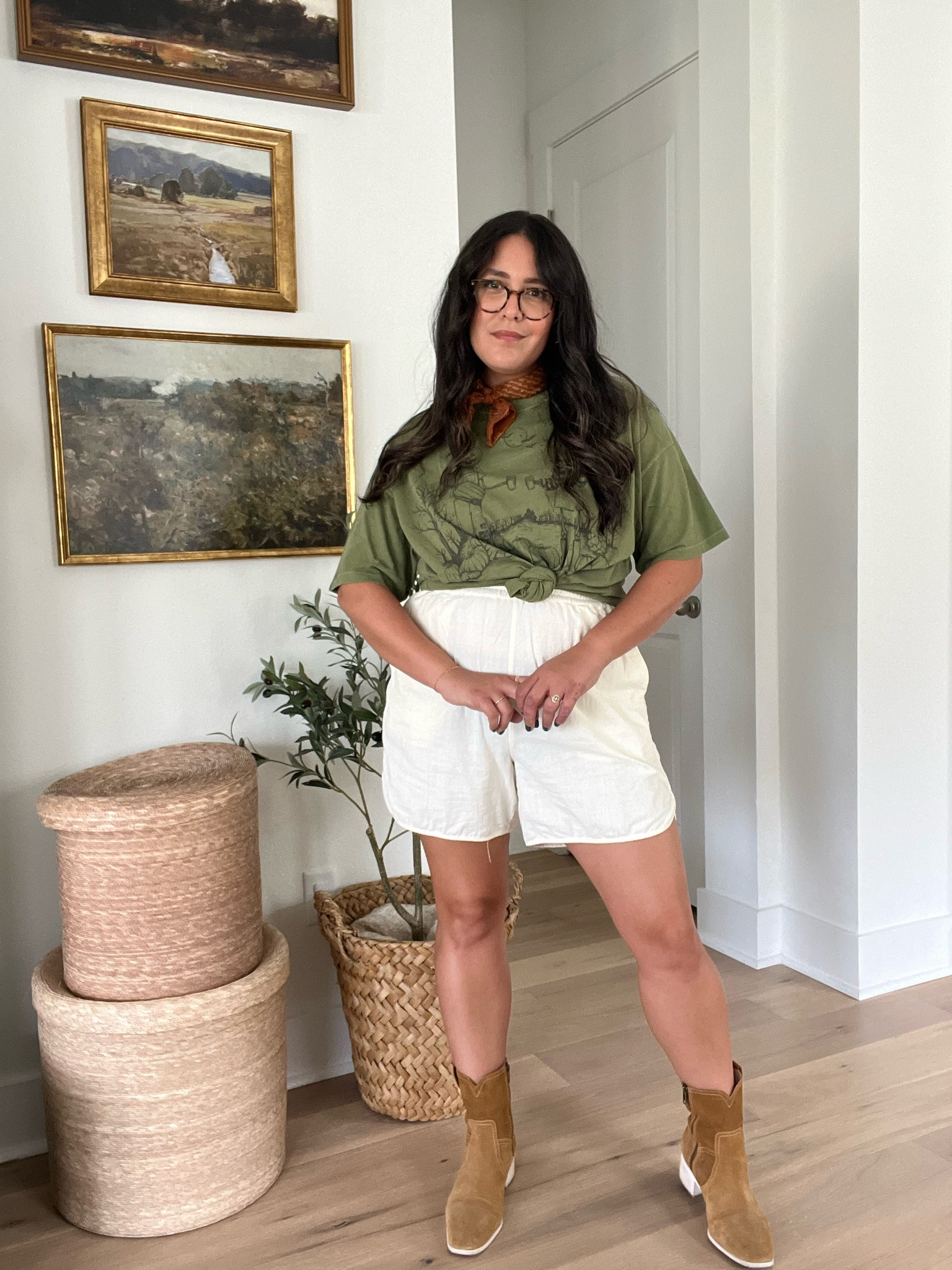 Tradlands Glenn Shorts and AE spooky shirts  

#LTKFind #LTKSeasonal #LTKmidsize