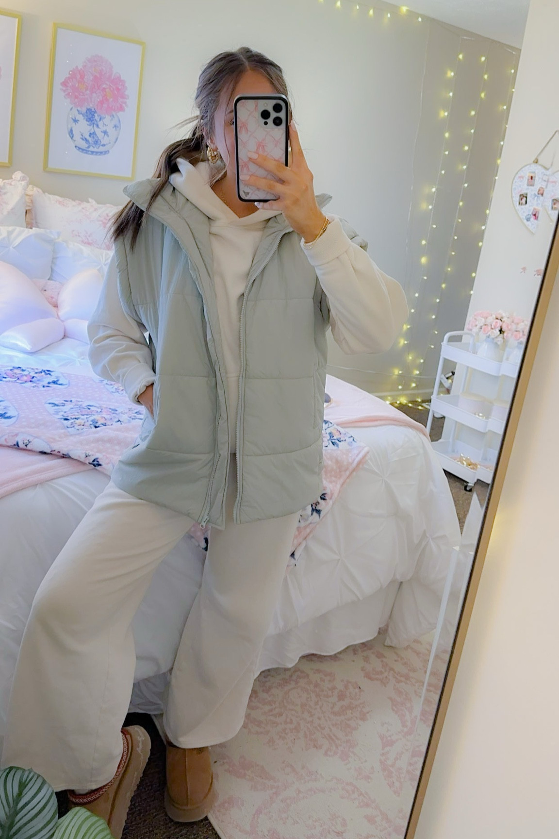 cozy winter ootd 🤍

#LTKStyleTip #LTKSeasonal #LTKGiftGuide