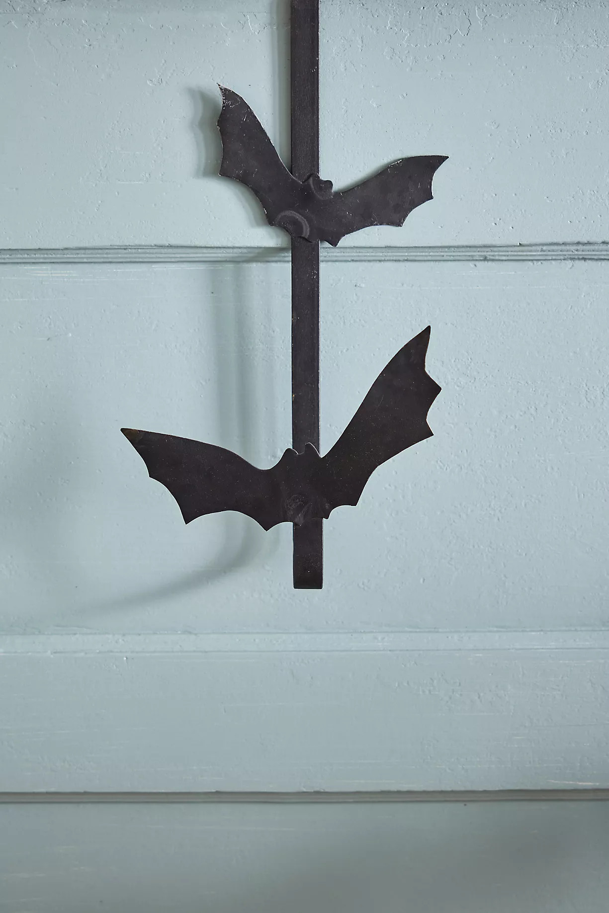 Flying Bat Wreath Hanger | Terrain