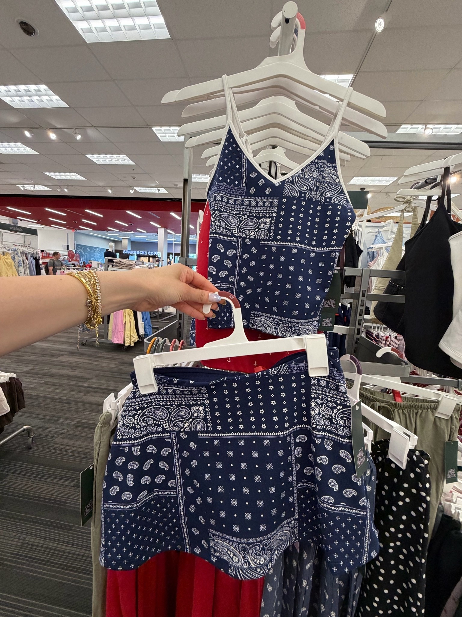 TARGET | bandana outfit