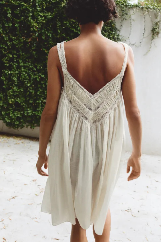 FLORAL EMBROIDERED PLEATED DRESS | Zara UK