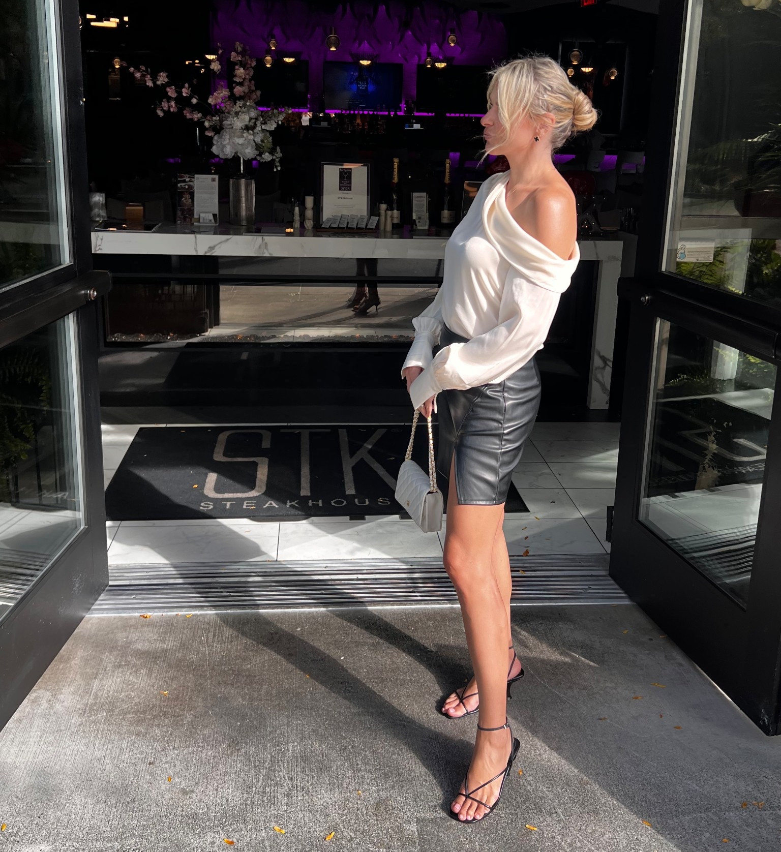 Effortless 🤍🖤 (top size S)

#LTKSeasonal #LTKStyleTip #LTKFallSale