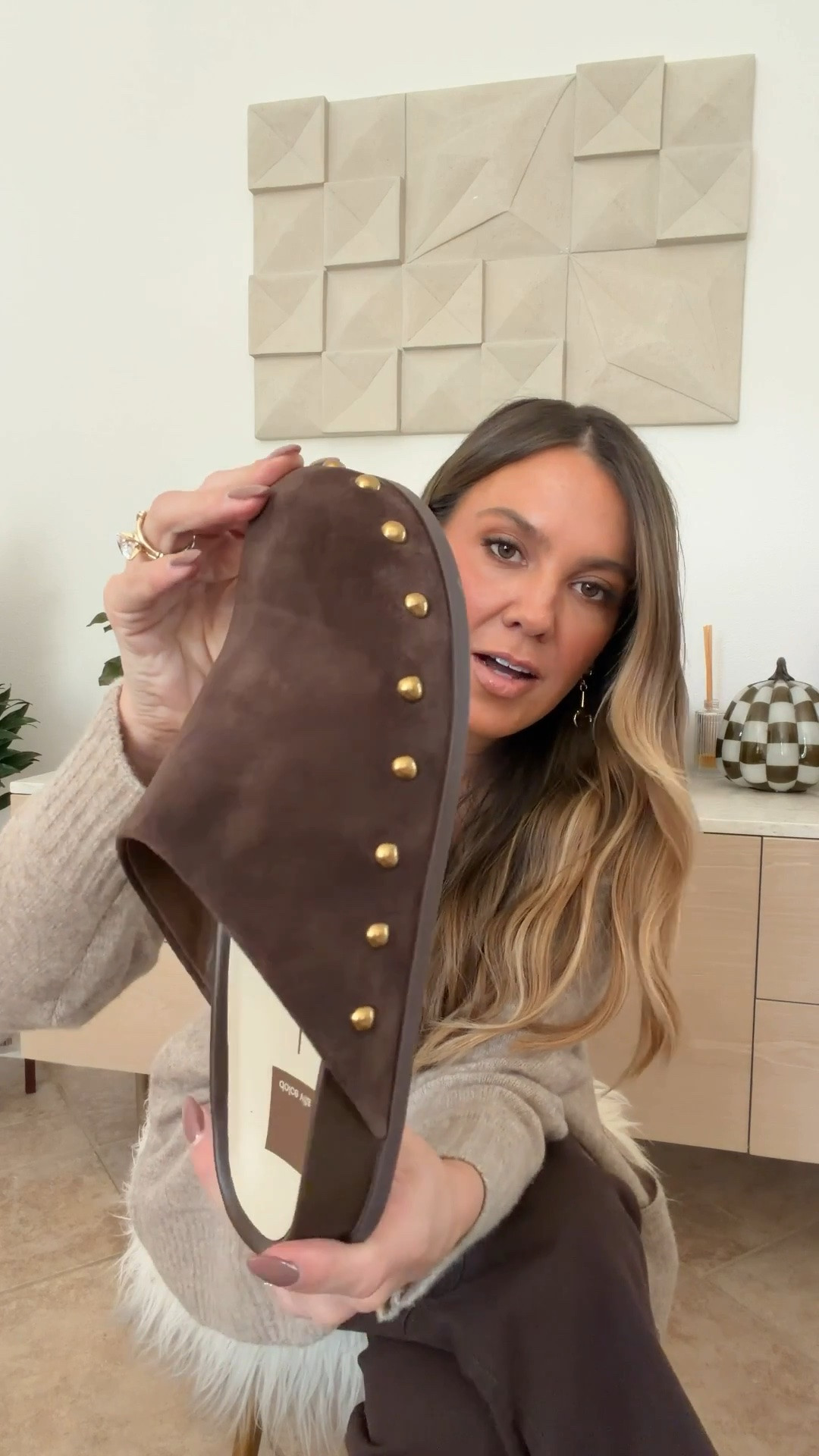 Loving all of these fall shoes!!

Height: 5’6
Weight: 140 pounds
Shoes: 9 or 39

Fall fashion, fall shoes, trendy shoes, women’s shoes, fall trends, everyday shoes