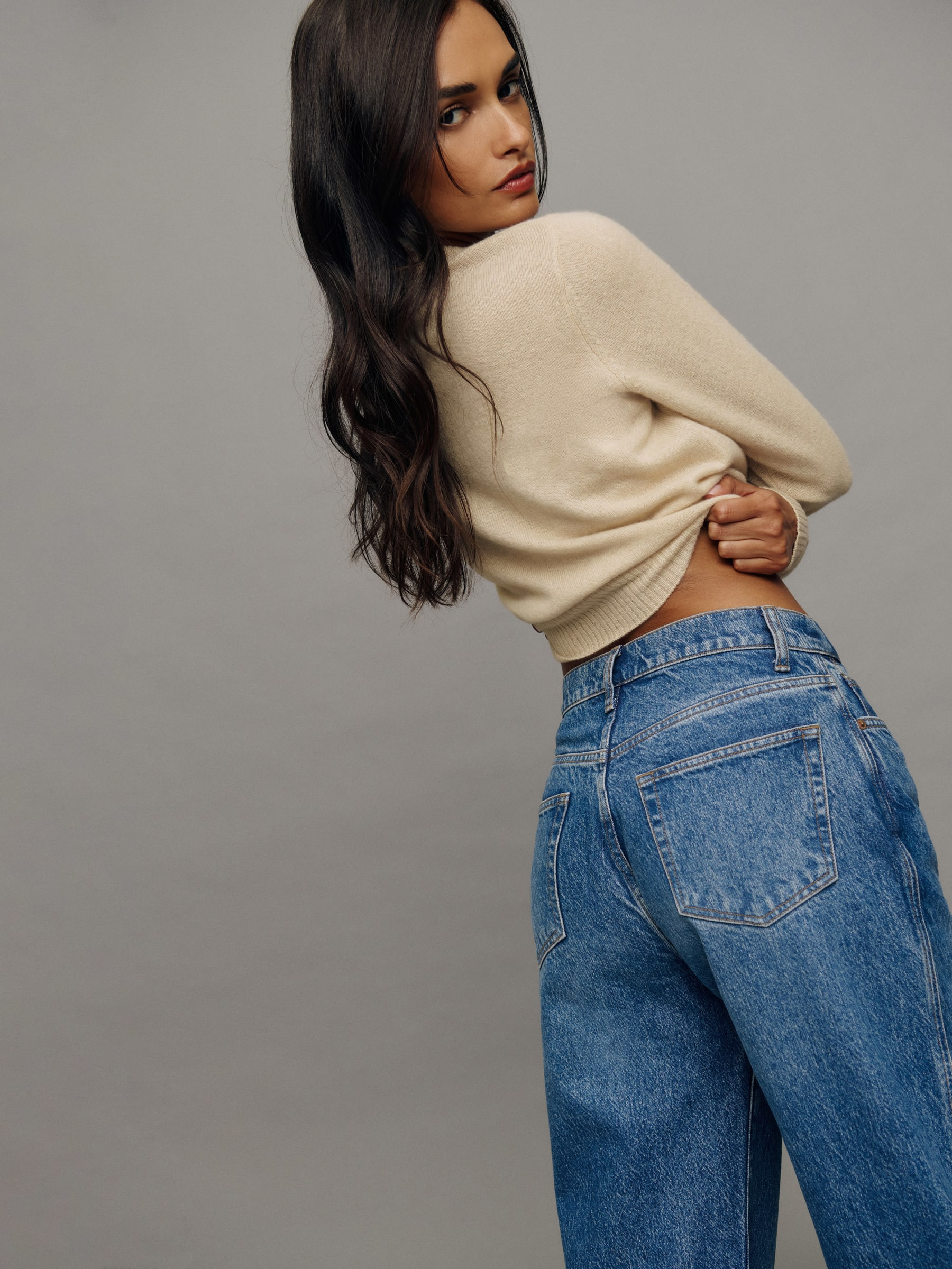 Val 90s Mid Rise Straight Jeans | Reformation (Global)