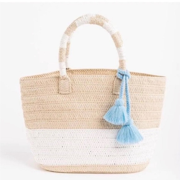 Altru Made For Good Handwoven Straw Beach Bag NWT | Poshmark