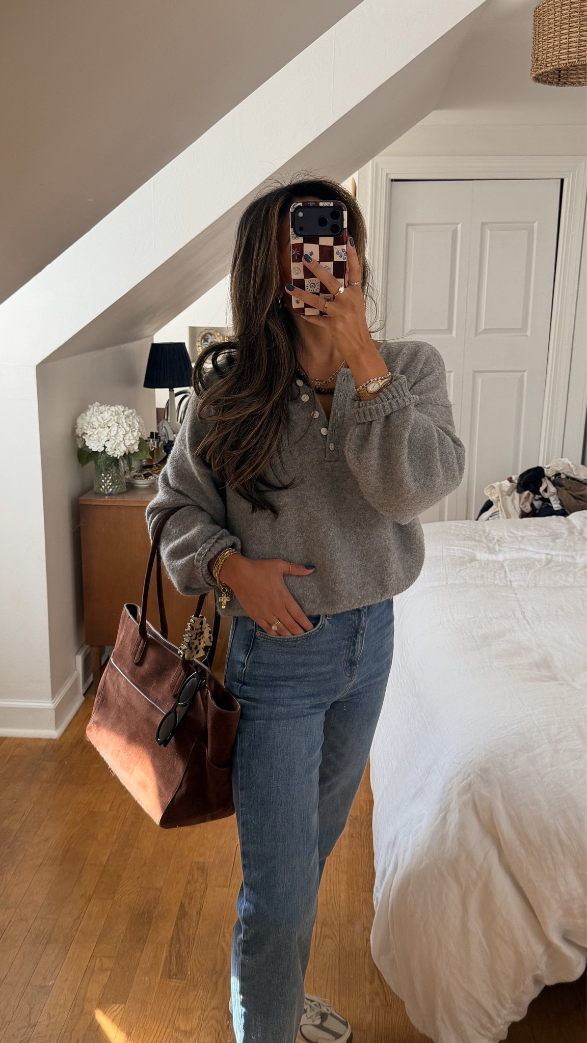 A casual but comfy #ootd for running errands! Love this suede bag so much- a perfect closet staple for fall.

#LTKmomlife #LTKootd #LTKgrwm