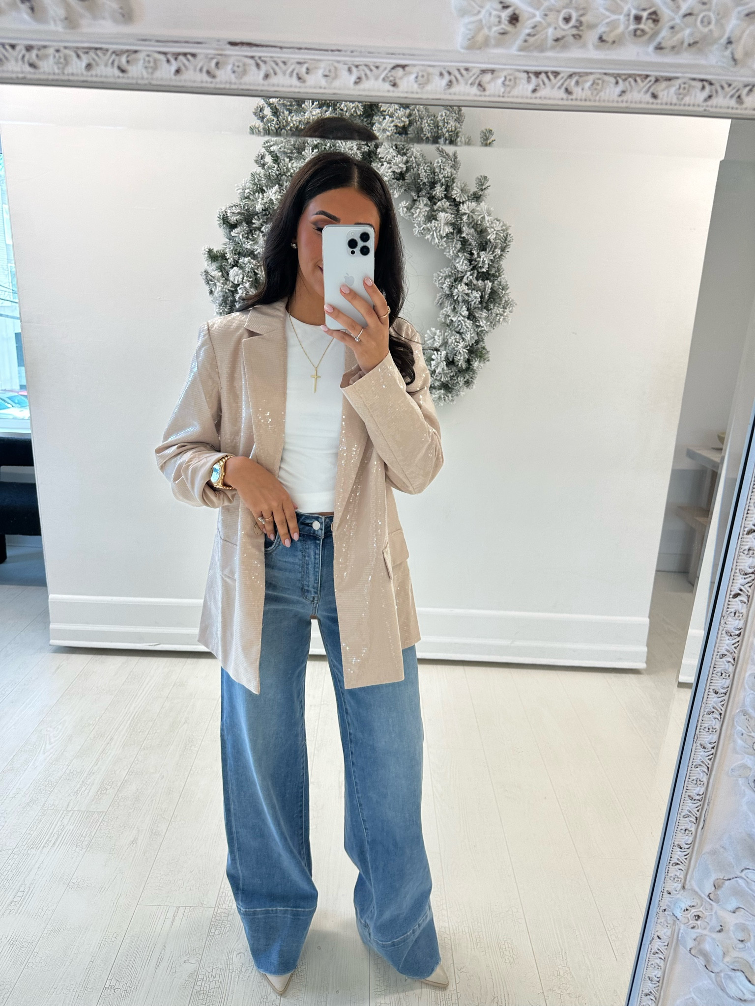 Blazer: medium

Love this sequin blazer option for holiday events! Festive but still casual with jeans. Also has a matching skirt for a dressier option!

@target @targetstyle #target #targetpartner #ad #targetstyle