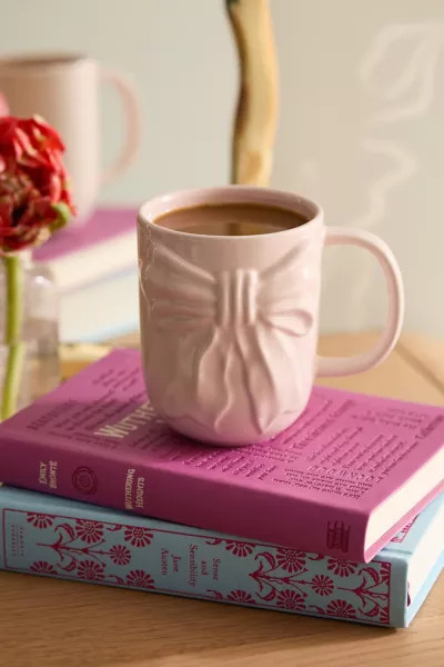 Sculpted Bow Mug | Urban Outfitters (US and RoW)