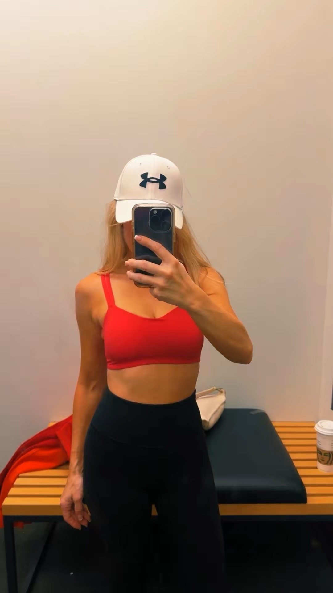 Cute but didn’t buy because the band still wasn’t tight enough around my chest and straps are not adjustable.

For reference:
4’10”
97lbs
23in waist 

#LTKActive #LTKFindsUnder100 #LTKPetite
