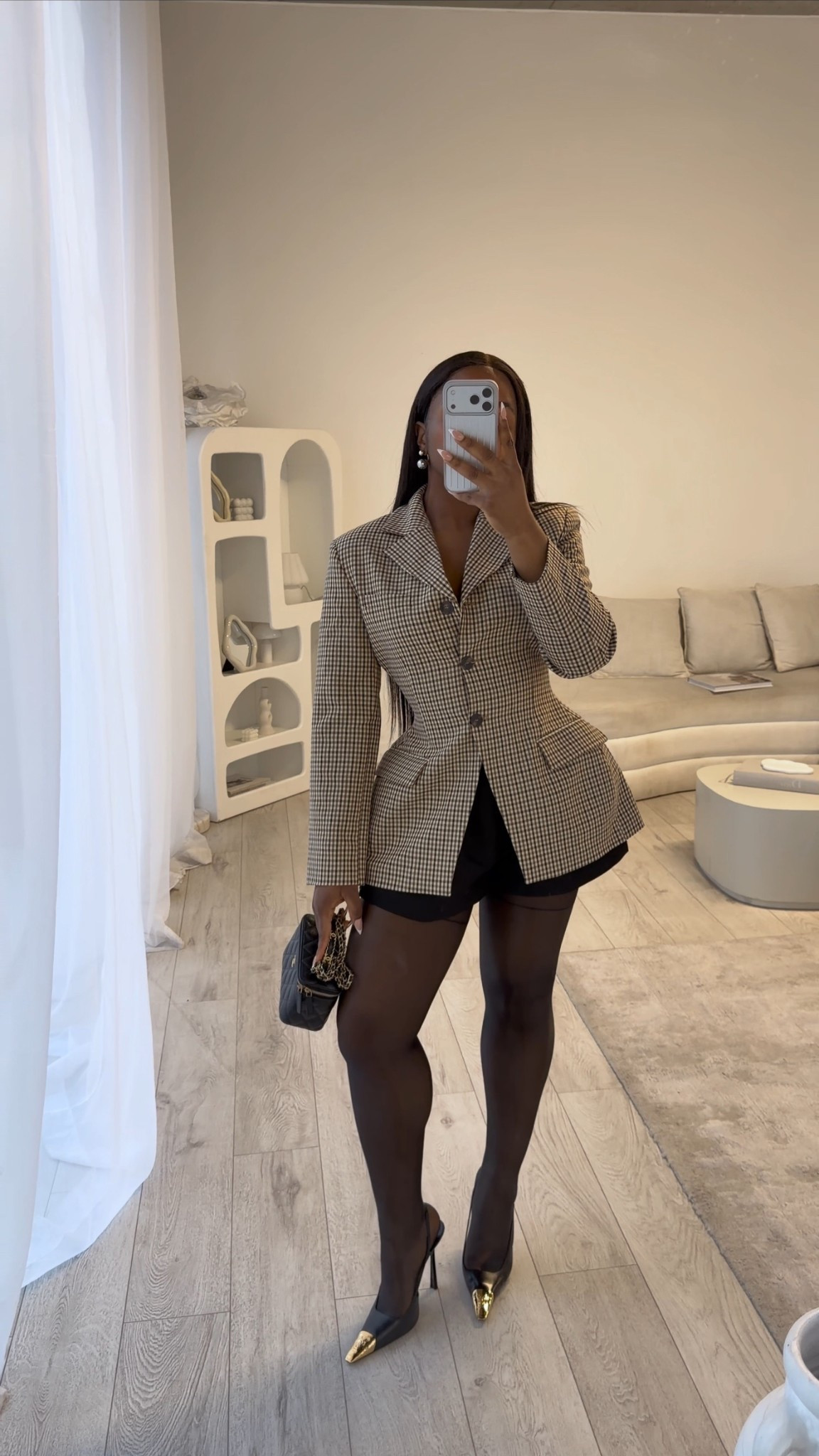 ASOS cinched blazer, asos hourglass blazer, asos blazer, 

Go up one size, it runs small! 

#LTKstyletip #LTKwinter #LTKdatenight