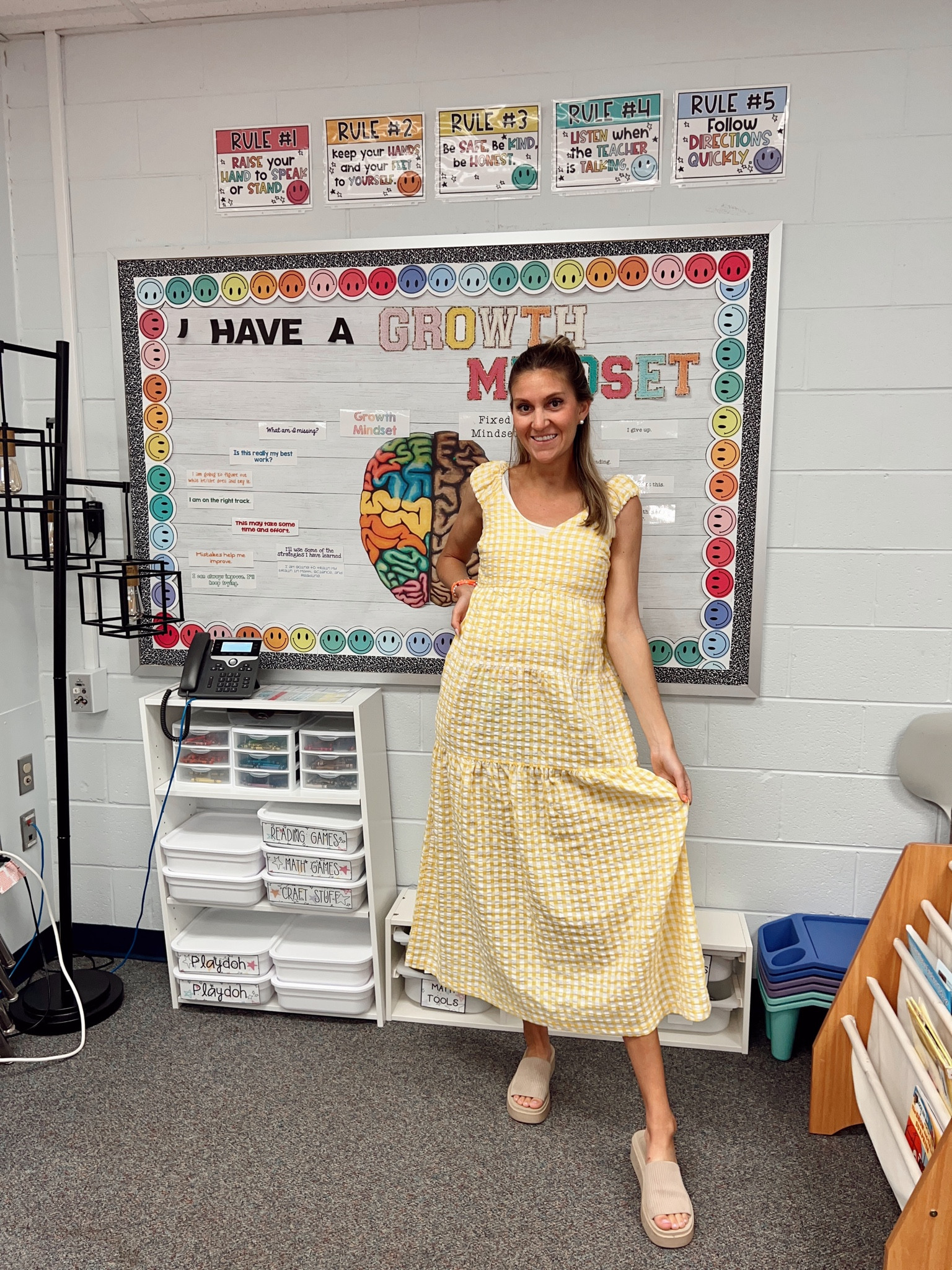 old navy dress / teacher dress / work outfit

I can’t find this dress on the old navy site anymore😫 I linked similar ones from Amazon!
