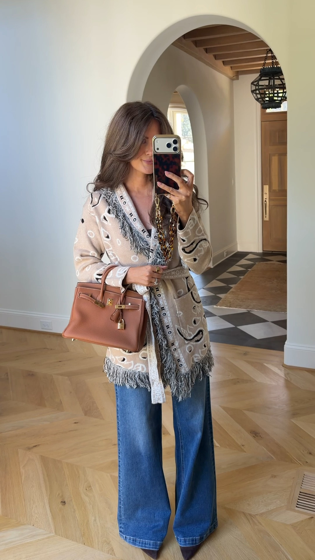 This sweater is from Amazon and the quality is SO GOOD!!

#LTKootd #LTKmomlife #LTKSeasonal