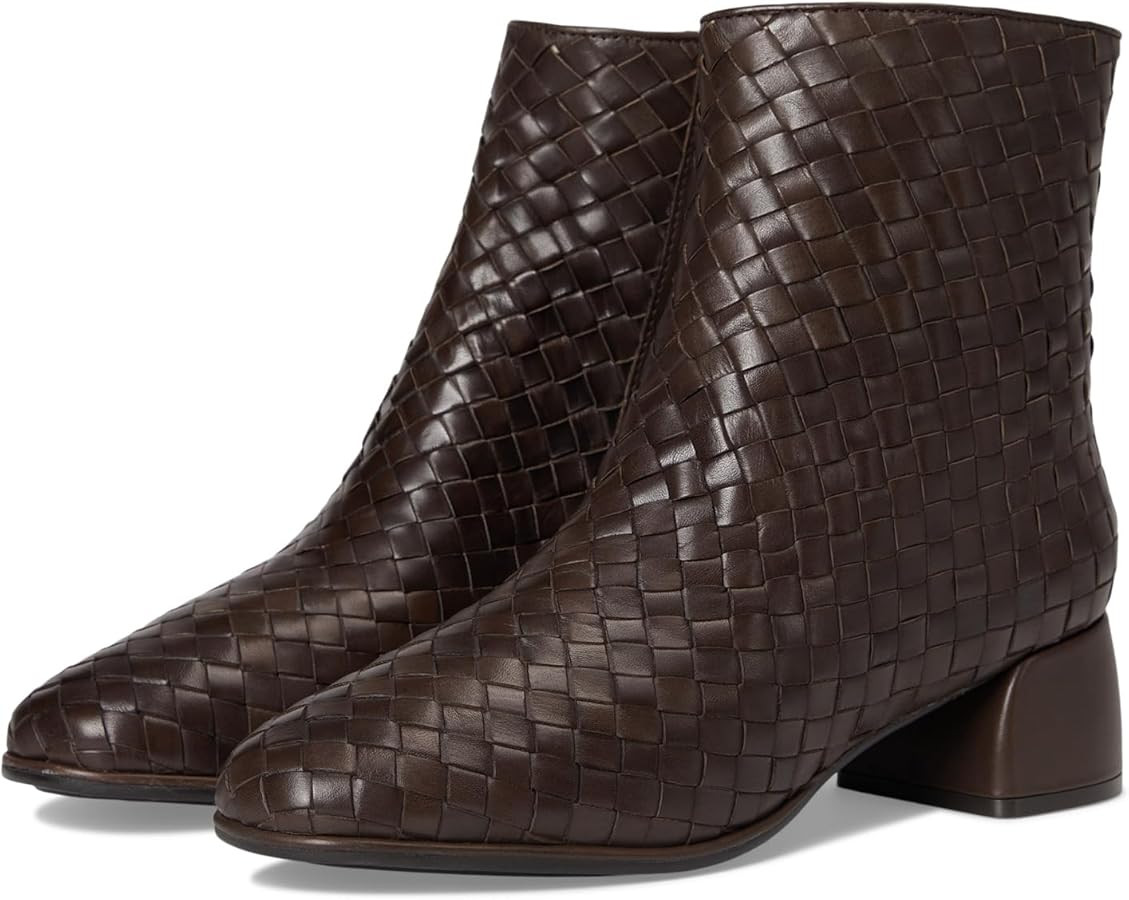 Gentle Souls by Kenneth Cole Women's Elodie Ankle Boot | Amazon (US)