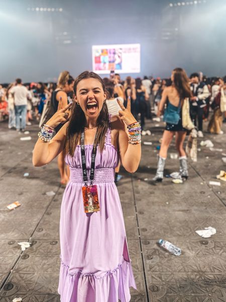 In a lavender haze at the eras tour in Paris! 


#LTKParties #LTKTravel #LTKFestival