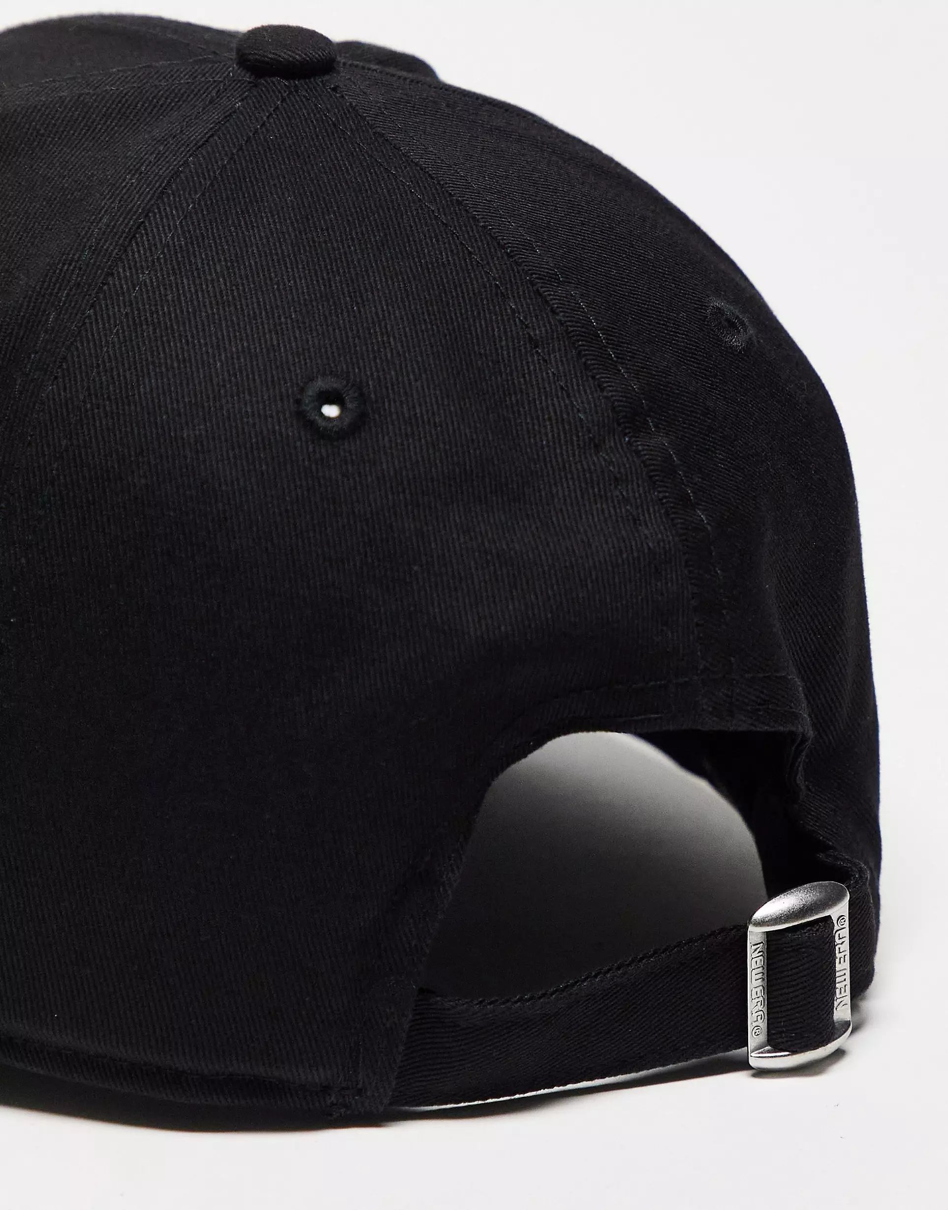 New Era MLB 9forty NY Yankees adjustable unisex cap in black | ASOS (Global)