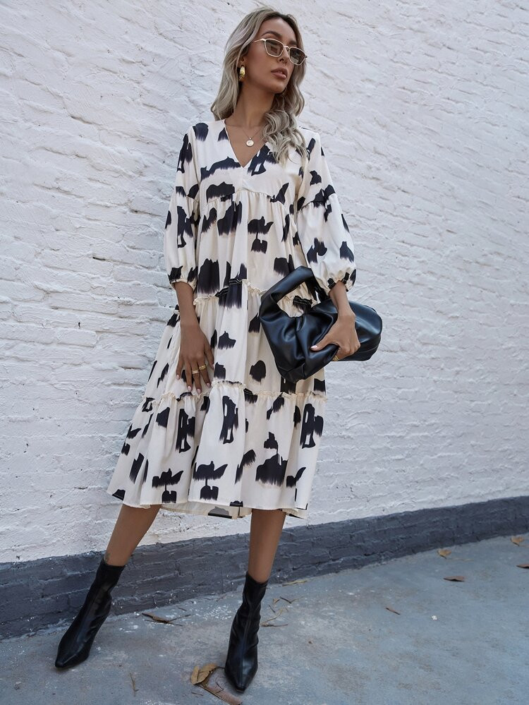 All Over Print V-neck Ruffle Hem Smock Dress | SHEIN