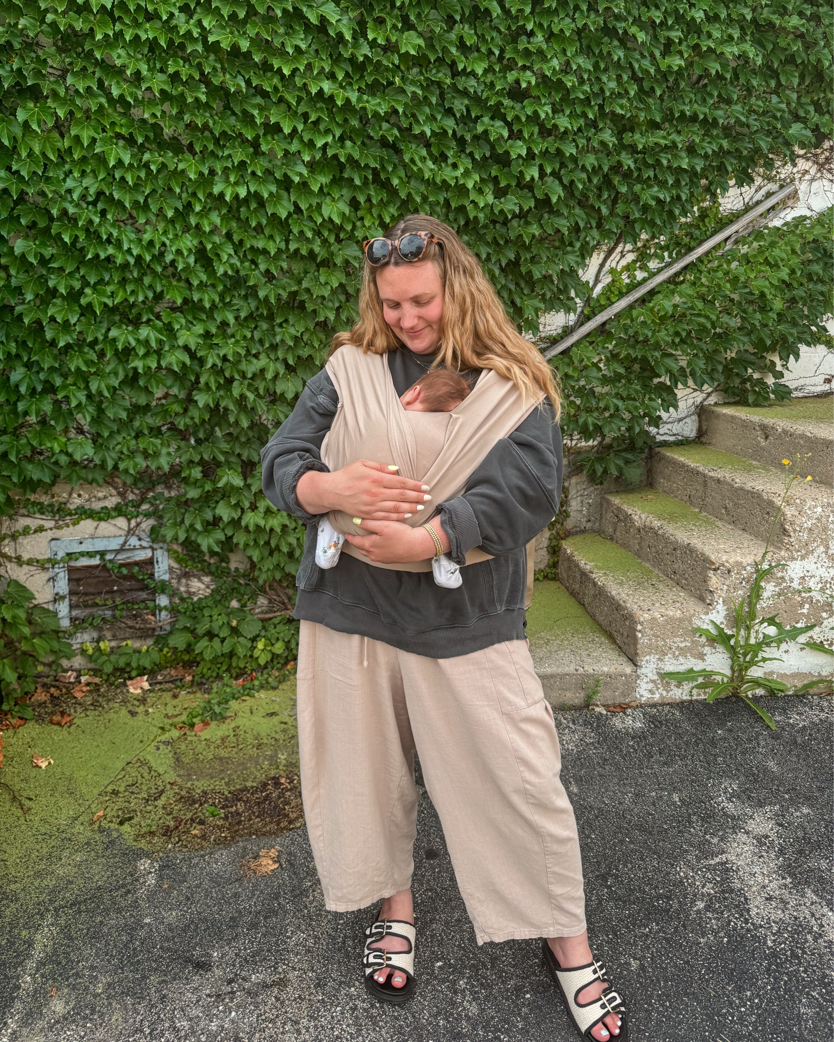 Something about the newborn bubble 🫧

I finally got the hang of our @wildbird aerial buckle wrap and now I can’t stop wearing it! So comfy and stretchy with the structure of a carrier but the feel of a wrap. I’ll link it in my LTK 🔗

Any other newborn essentials I should have my eye on?! 

#newbornessentials #wildbird #newborncarrier #babywearing #momootd #momstyle #postpartumstyle #3weekspostpartum #fyp 

#LTKBaby #LTKBump #LTKFamily