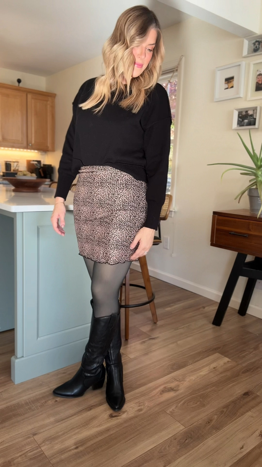 Holiday party fit idea 

#LTKMidsize #LTKFindsUnder50 #LTKStyleTip