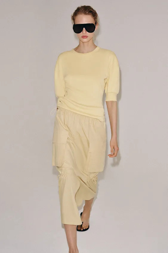 T-SHIRT C\u00d4TEL\u00c9 MANCHES AMPLES | Zara US