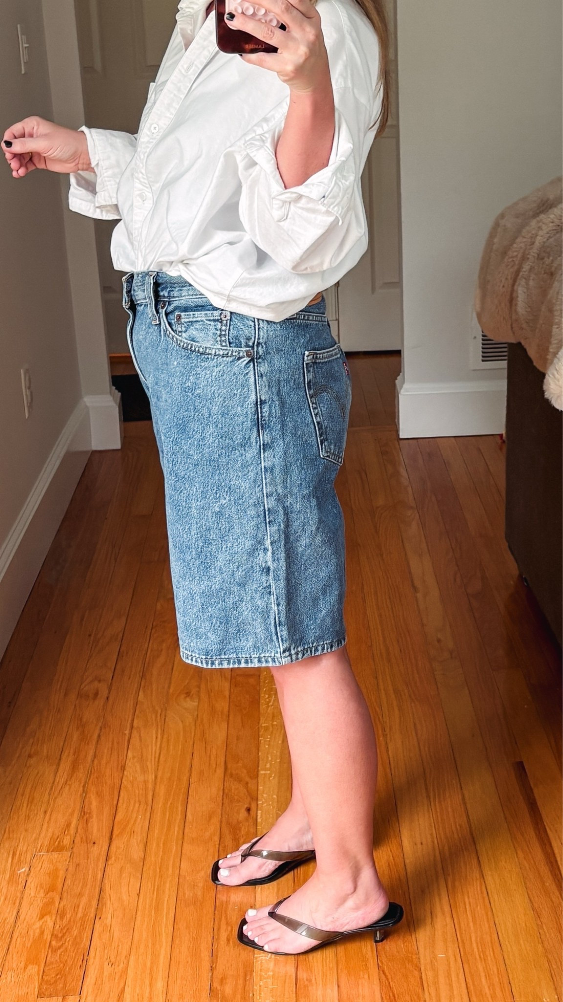 Jelly thong kitten heel sandals 
Middy jorts @Target 
White soft oversized collared shirt

#LTKPetite #LTKootd #LTKSaleAlert