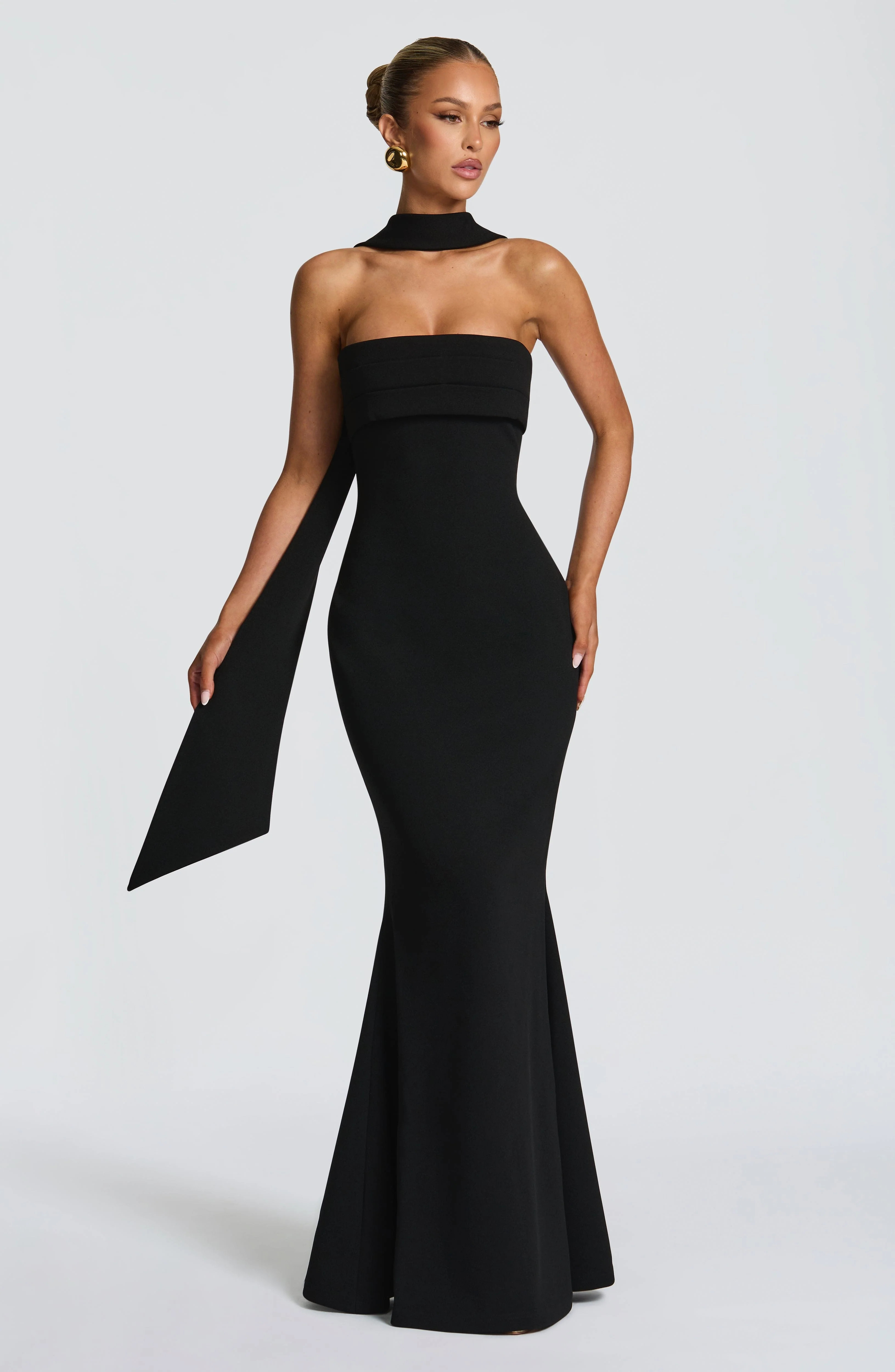 Leura Maxi Dress - Black | Babyboo (global)