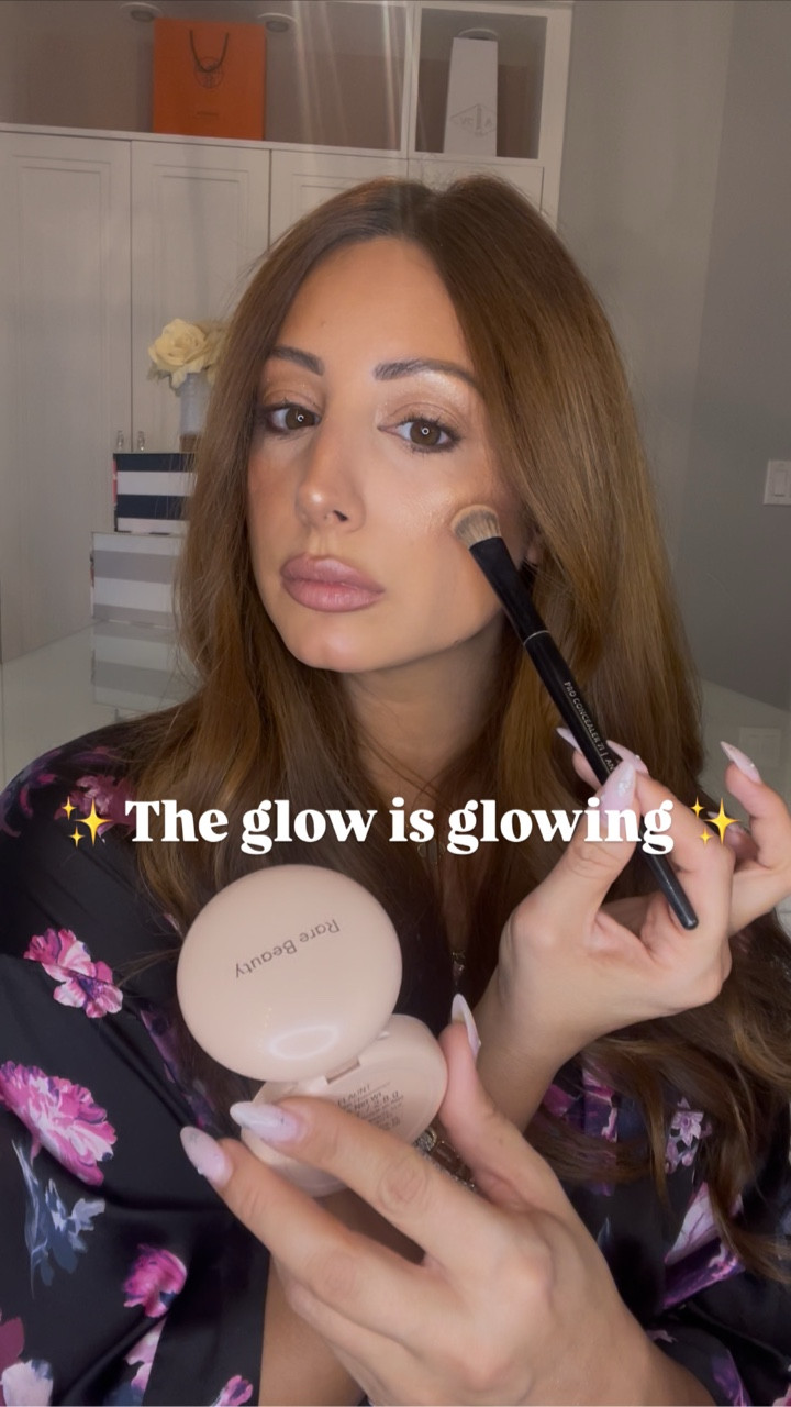 The glow is GLOWING ✨ 

#LTKBeauty #LTKspringtrends #LTKgrwm
